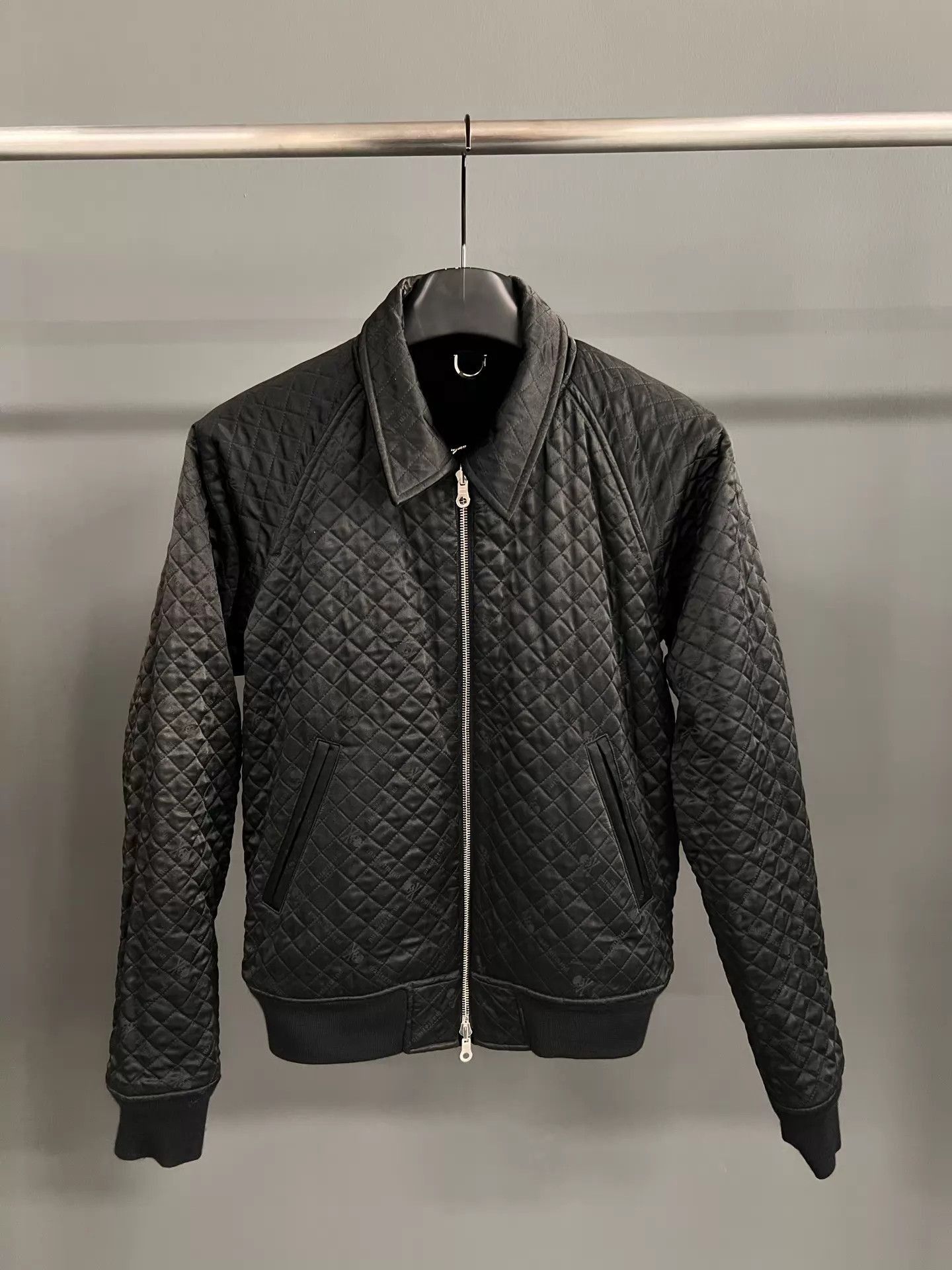 Mastermind Japan Black Skull Crossbones Embroidered Bomber Jacket Size US M / EU 48-50 / 2 - 2 Thumbnail