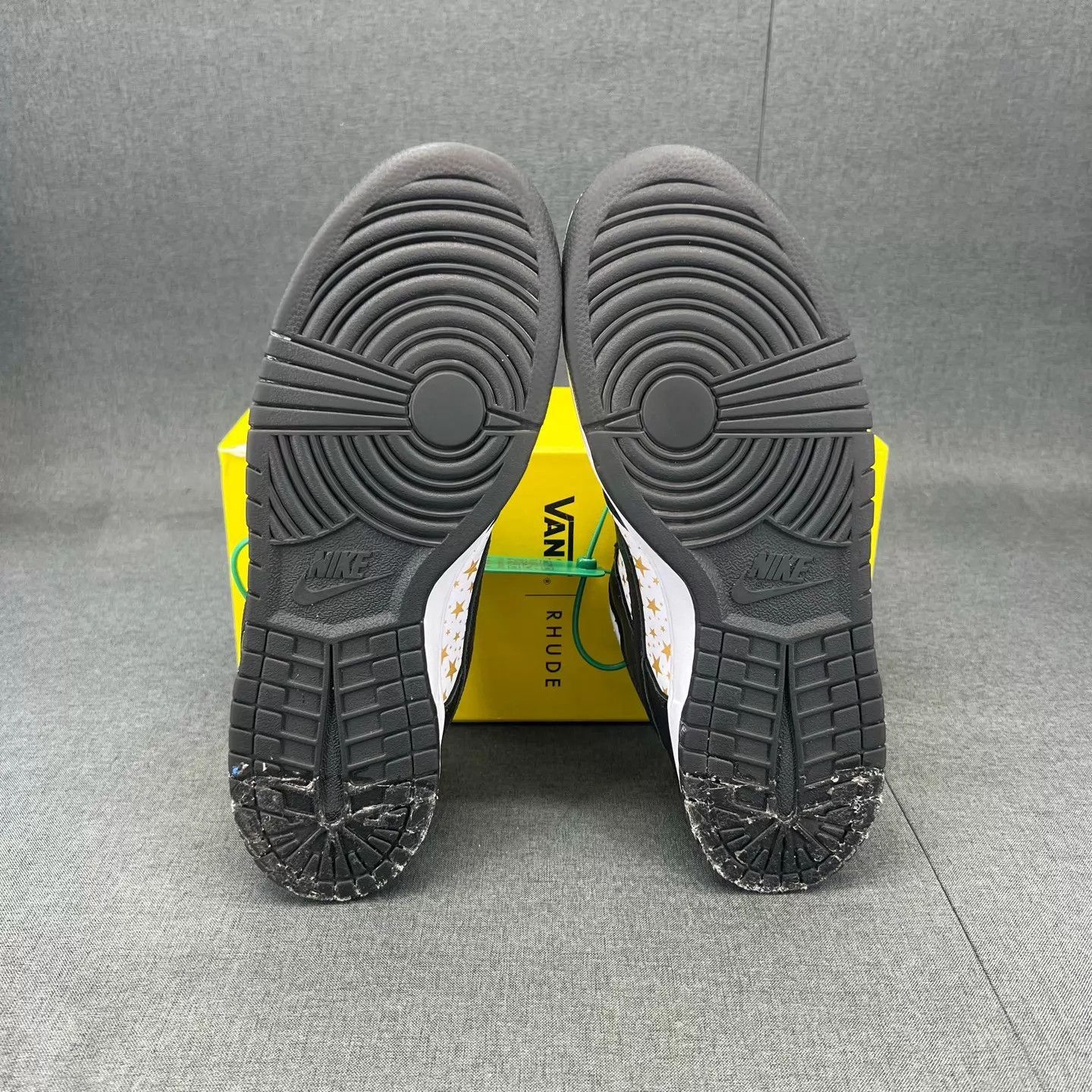 Supreme Multi-Color Low-Top Sneakers with Star Design Size US 11 / EU 44 - 5 Thumbnail