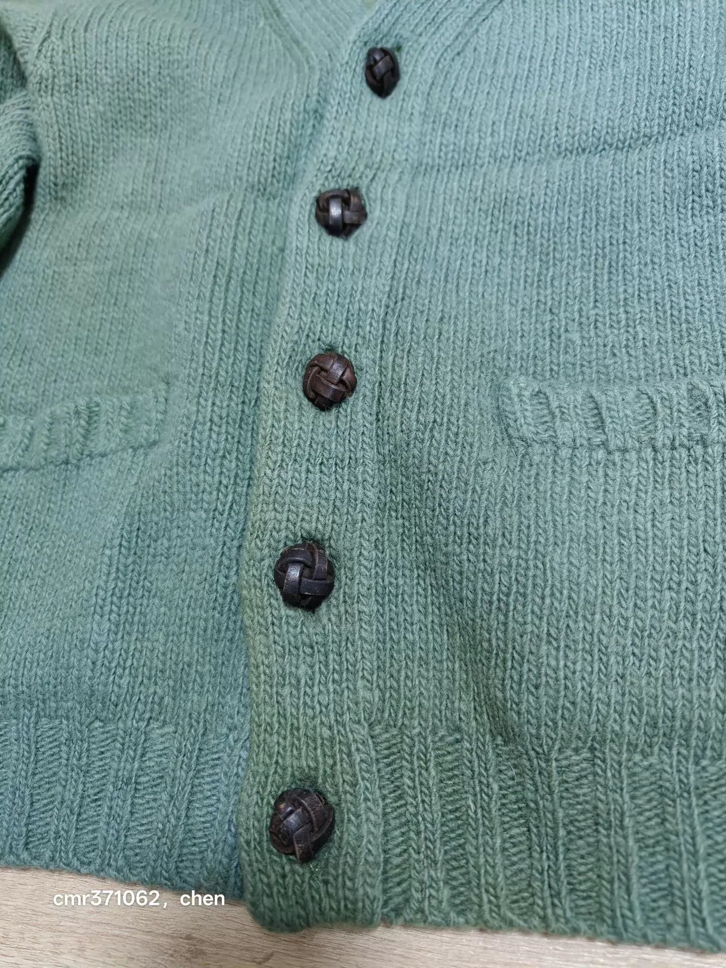 Visvim Green V-Neck Button-Up Knit Cardigan Size US S / EU 44-46 / 1 - 4 Thumbnail