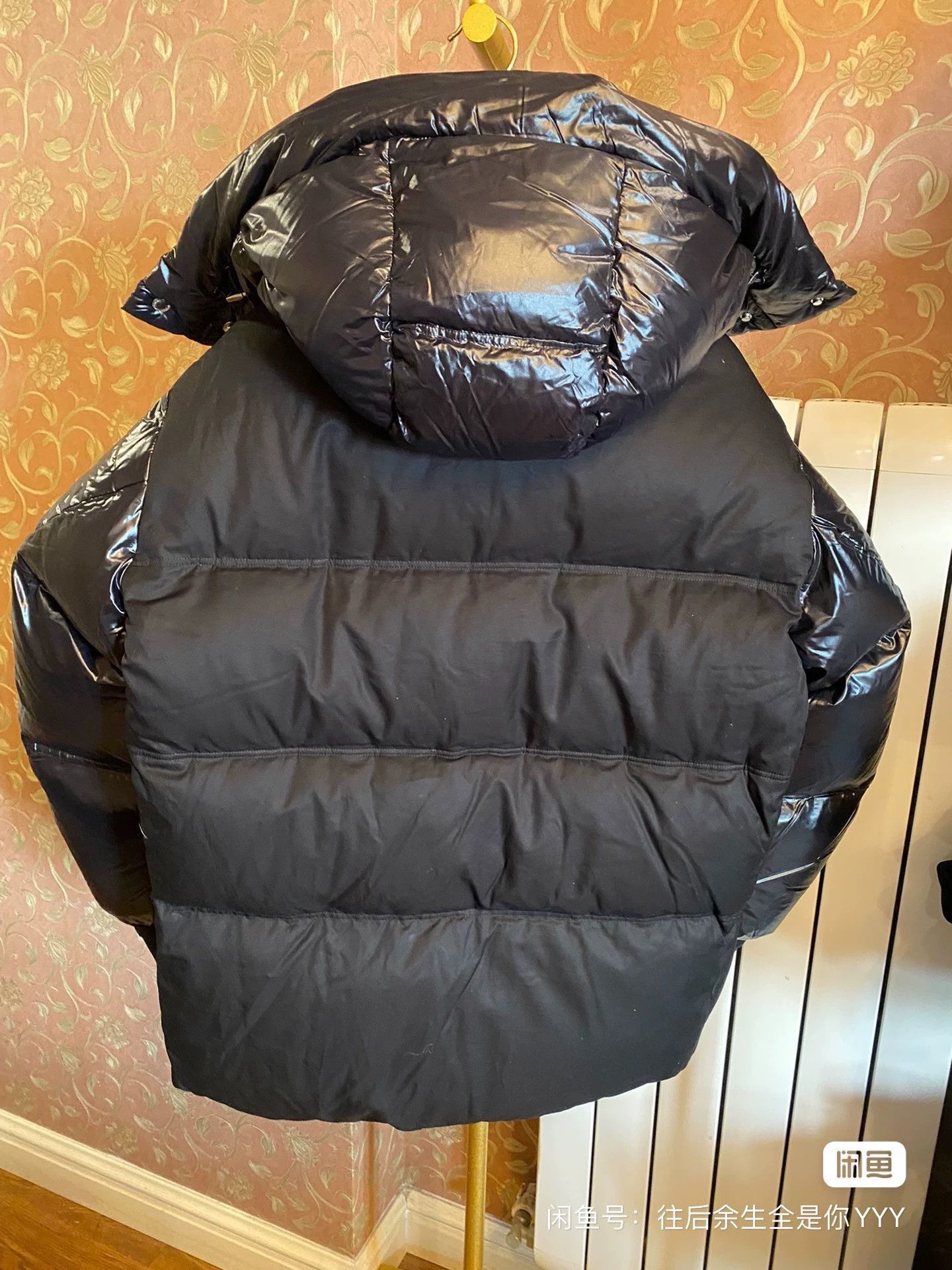 Burberry Black Puffer Jacket with Hood, Size S Size US S / EU 44-46 / 1 - 4 Thumbnail