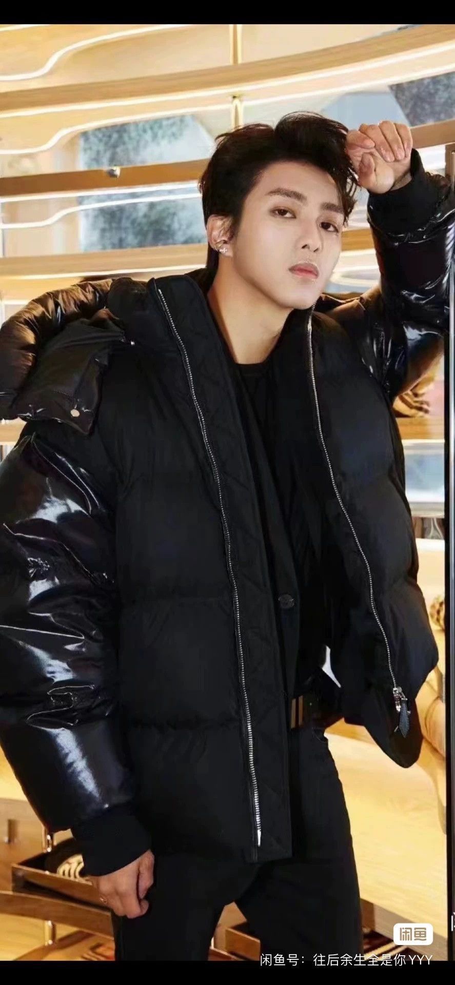 Burberry Black Puffer Jacket with Hood, Size S Size US S / EU 44-46 / 1 - 2 Thumbnail