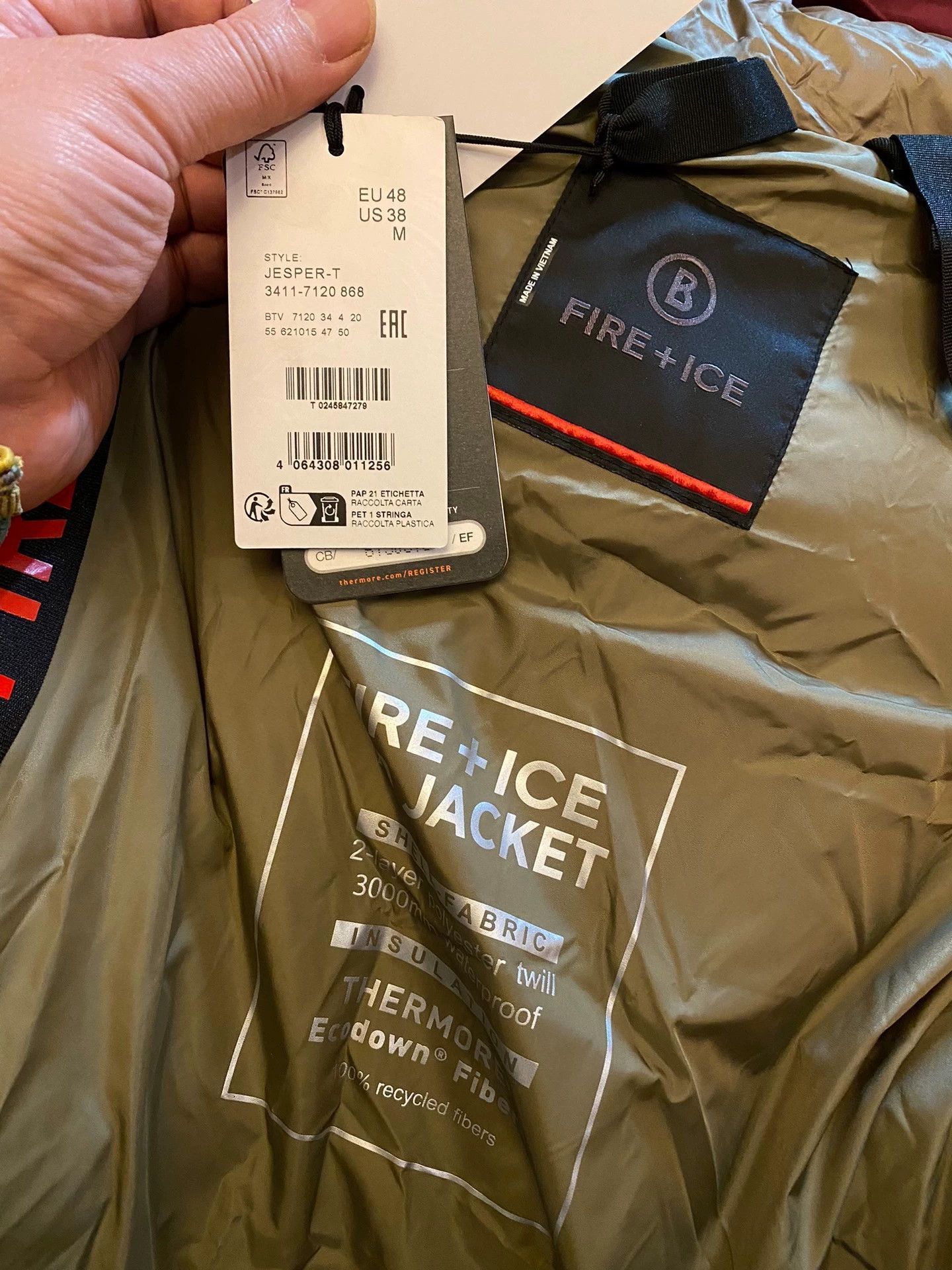 Bogner Green Parka with Hood and Multiple Pockets Size US M / EU 48-50 / 2 - 5 Thumbnail