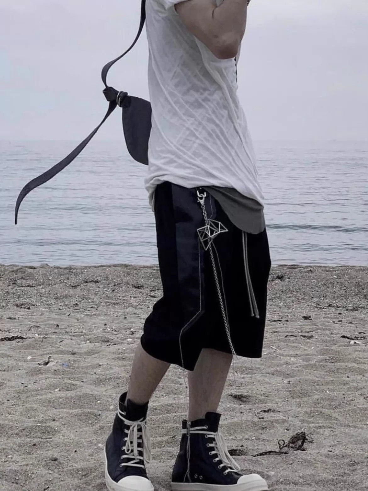 Rick Owens Black Shorts with Metallic Side Panels and Drawstring Size US 26 / EU 42 - 8 Thumbnail