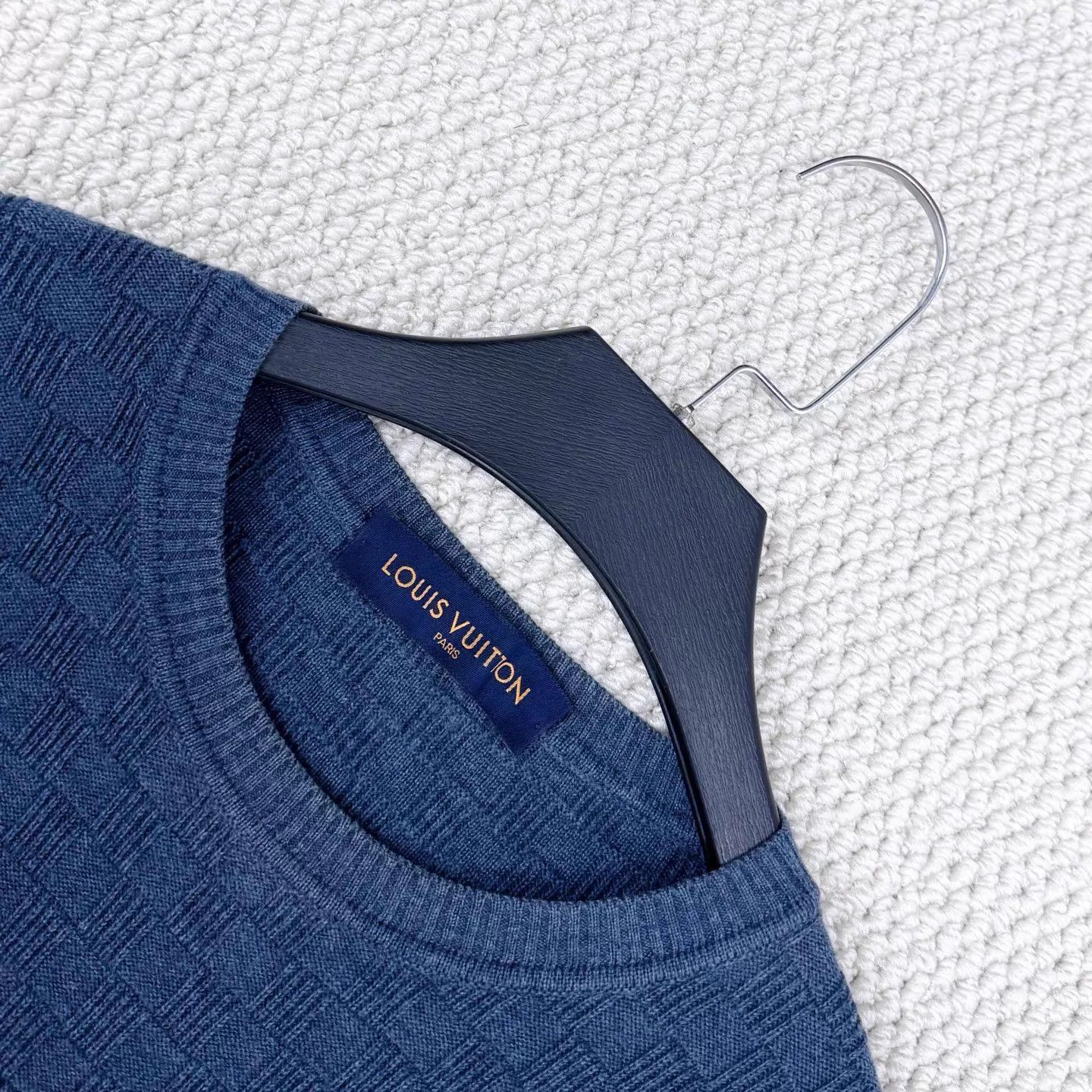 Louis Vuitton Blue Textured Long Sleeve Sweater Size M Size US M / EU 48-50 / 2 - 3 Thumbnail