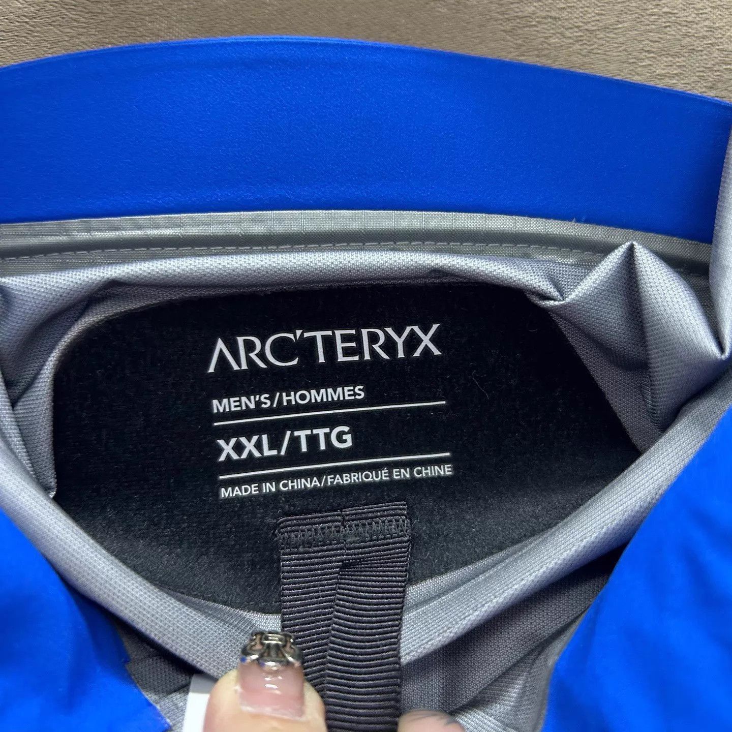 Arc'teryx Blue Hooded Raincoat - XXL Size US XXL / EU 58 / 5 - 4 Thumbnail