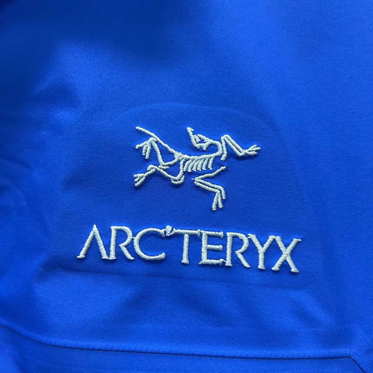 Arc'teryx Blue Hooded Raincoat - XXL Size US XXL / EU 58 / 5 - 3 Thumbnail
