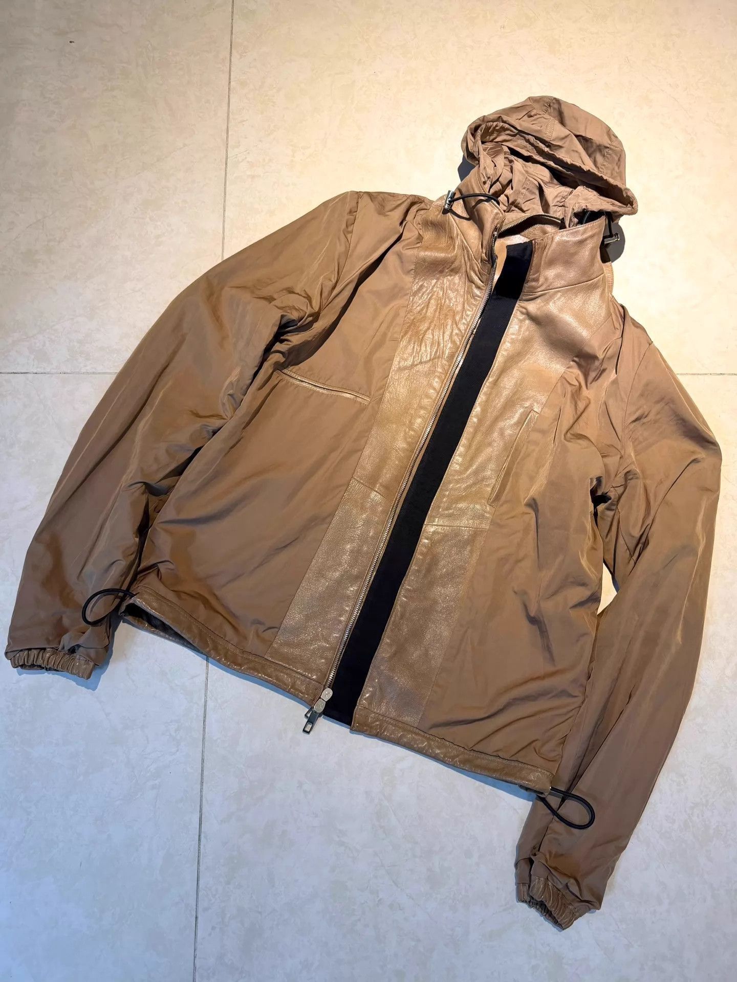 Valentino Beige Leather Jacket with Removable Hood Size US M / EU 48-50 / 2 - 5 Thumbnail