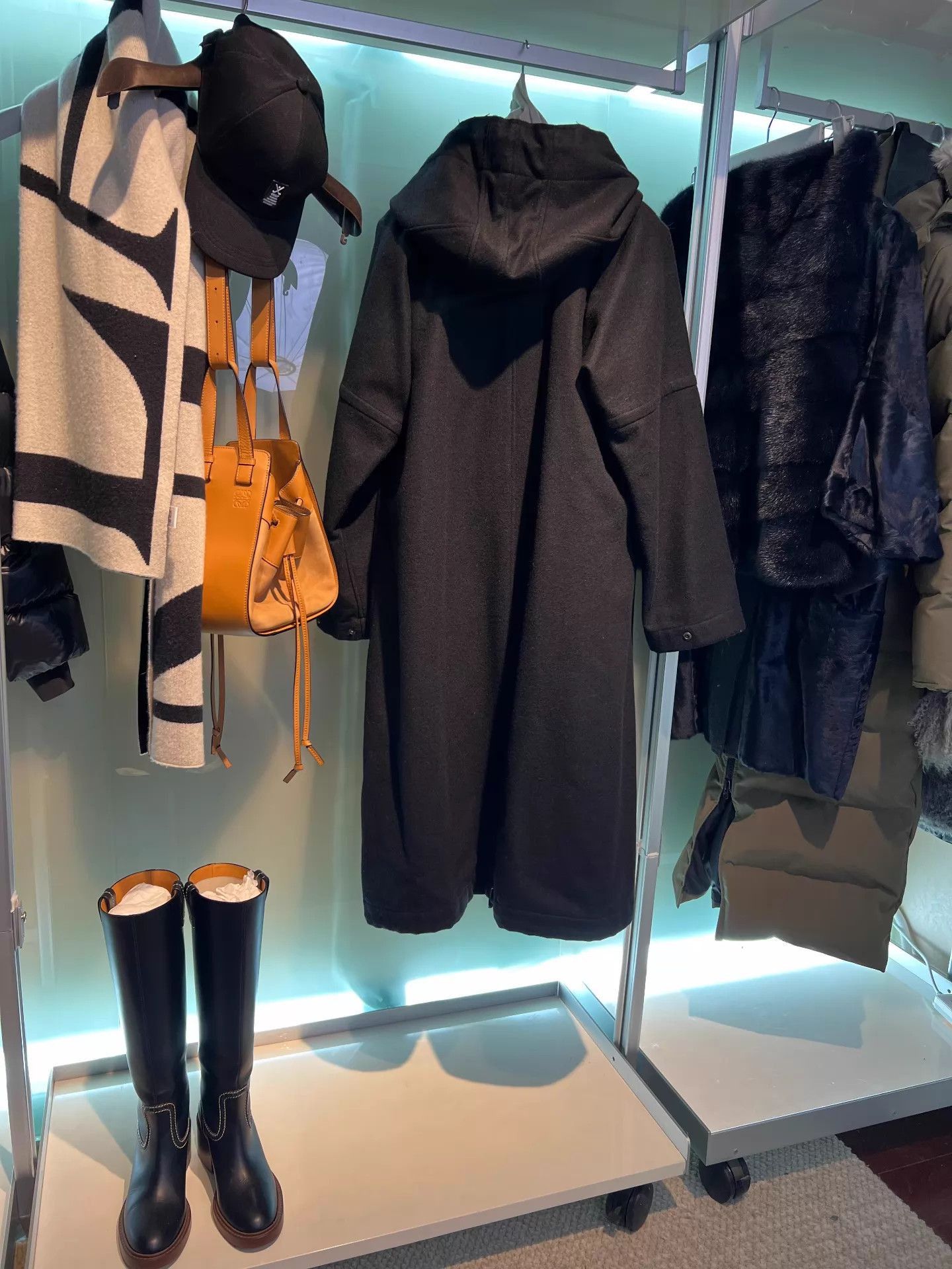 Yohji Yamamoto Black Hooded Long Coat with Button Closure Size US M / EU 48-50 / 2 - 4 Thumbnail