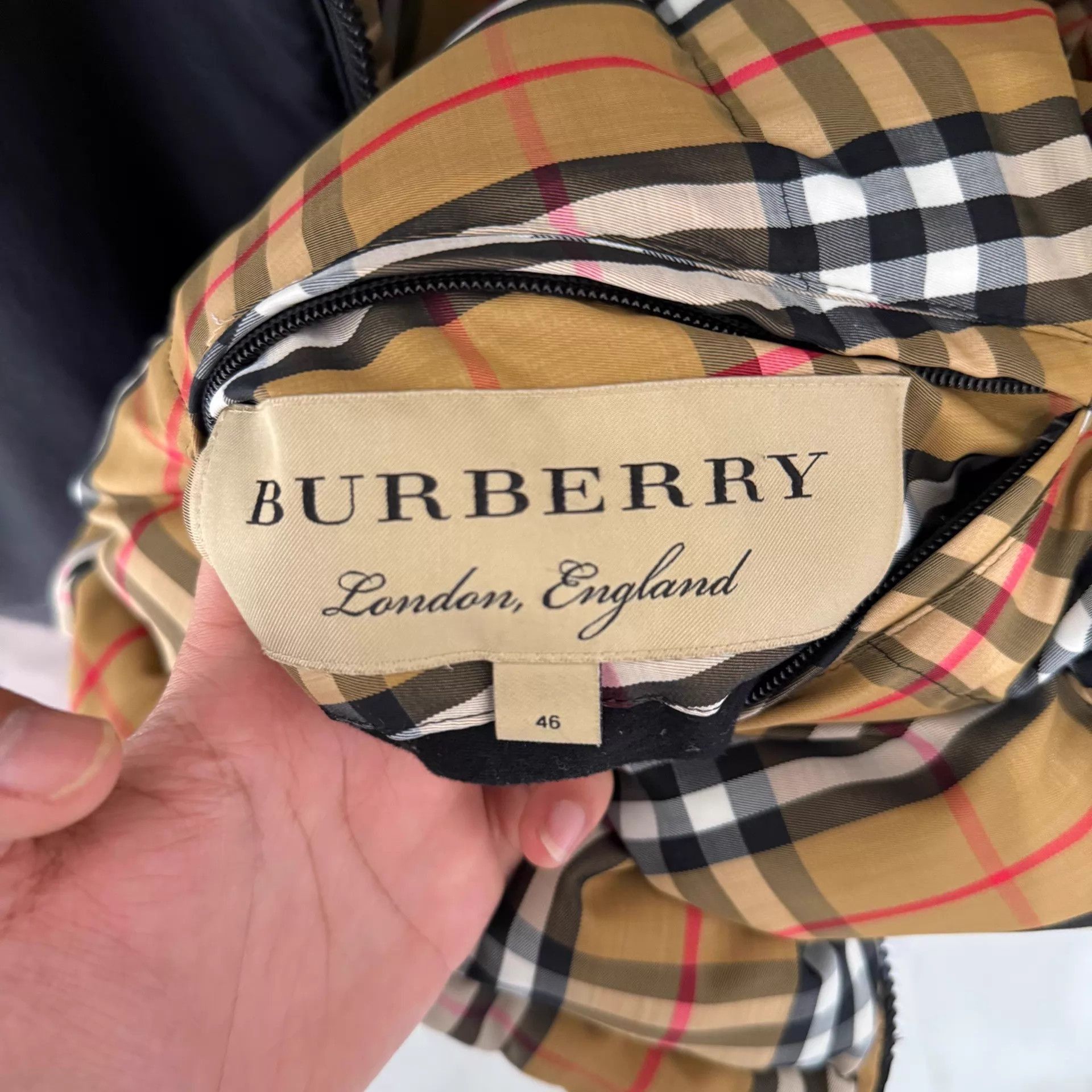 Burberry Black Padded Jacket with White Stripes and High Collar Size US S / EU 44-46 / 1 - 3 Thumbnail