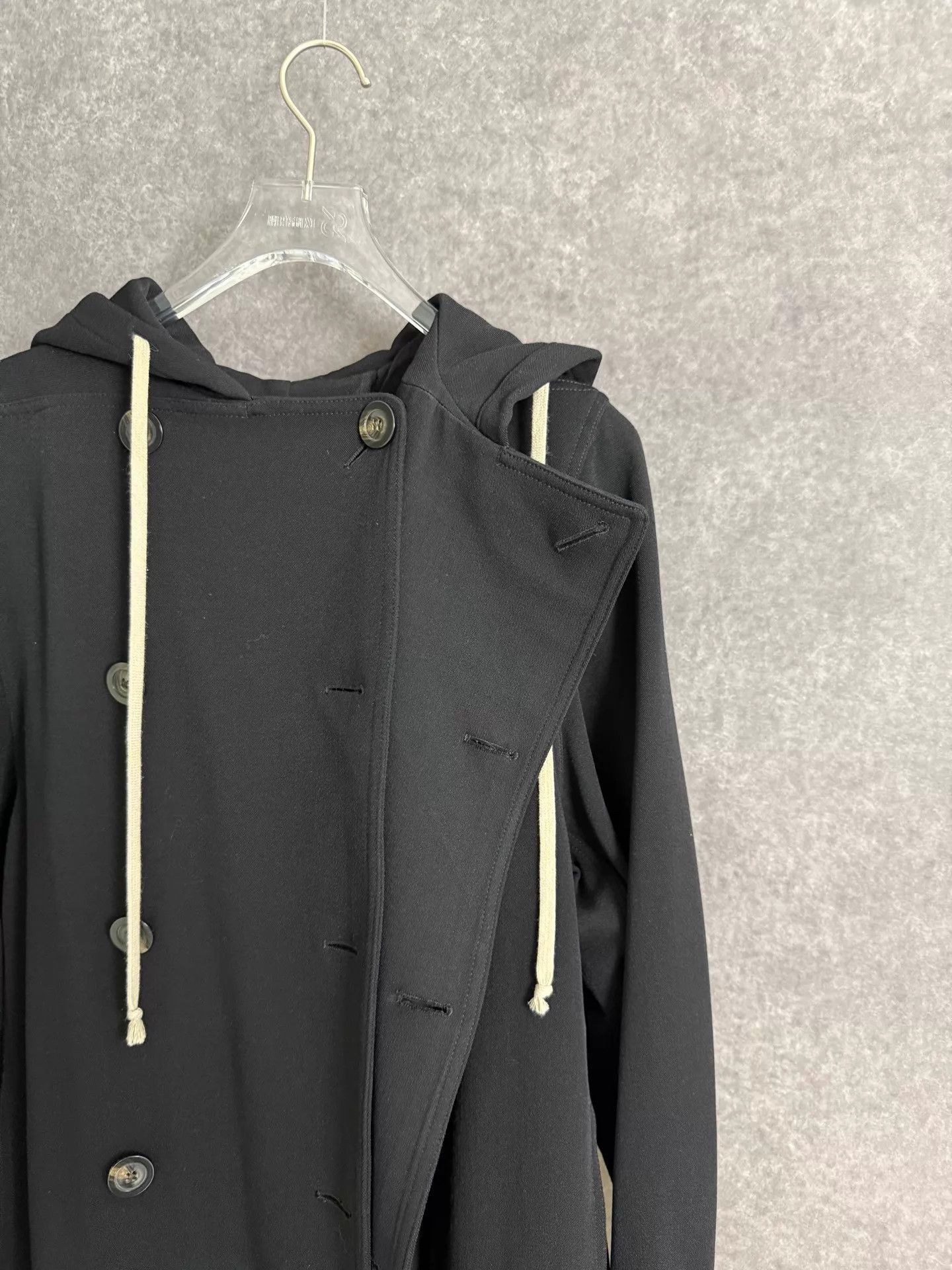 Rick Owens Black Long Hooded Coat with Button Closure Size US S / EU 44-46 / 1 - 5 Thumbnail