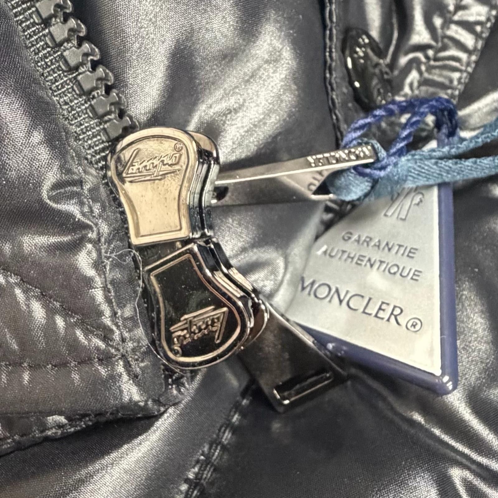 Moncler Moncler Moncler Abbaye Nylon Down Jacket Textile Outerwear DUTY FREE for USA Size ONE SIZE - 6 Thumbnail