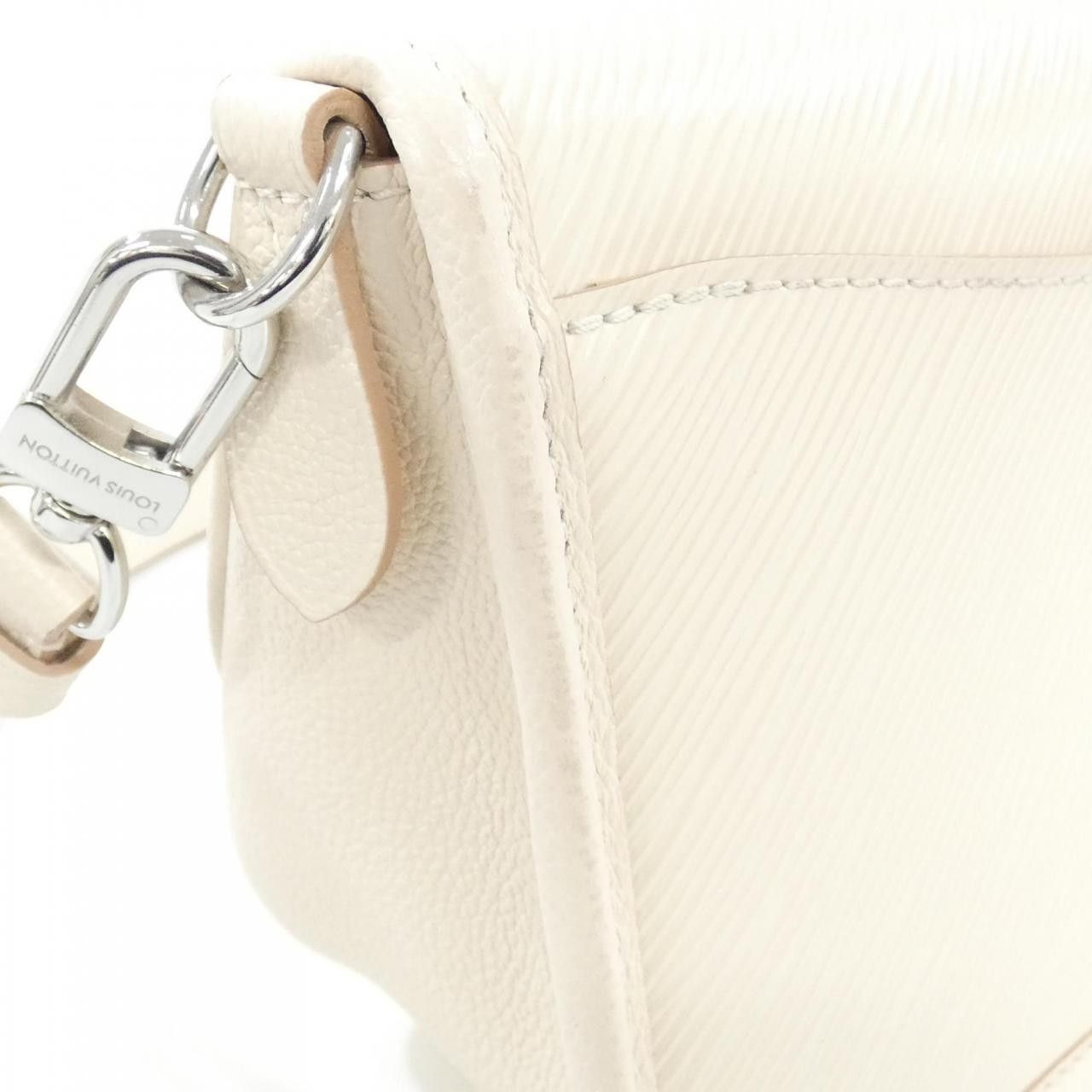 Louis Vuitton Louis Vuitton Louis Vuitton Epi Shoulder Bag Leather Shoulder Bag M59457 DUTY FREE for USA Size ONE SIZE - 6 Thumbnail
