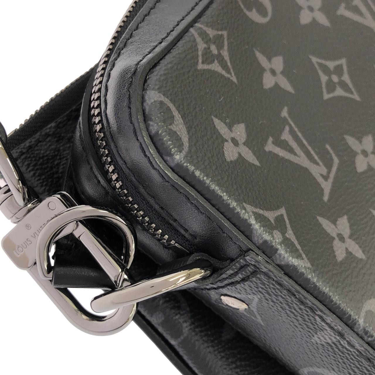 Louis Vuitton Louis Vuitton Louis Vuitton Monogram Eclipse Reverse shoulder bag Textile Shoulder Bag M69443 DUTY FREE for USA Size ONE SIZE - 4 Thumbnail