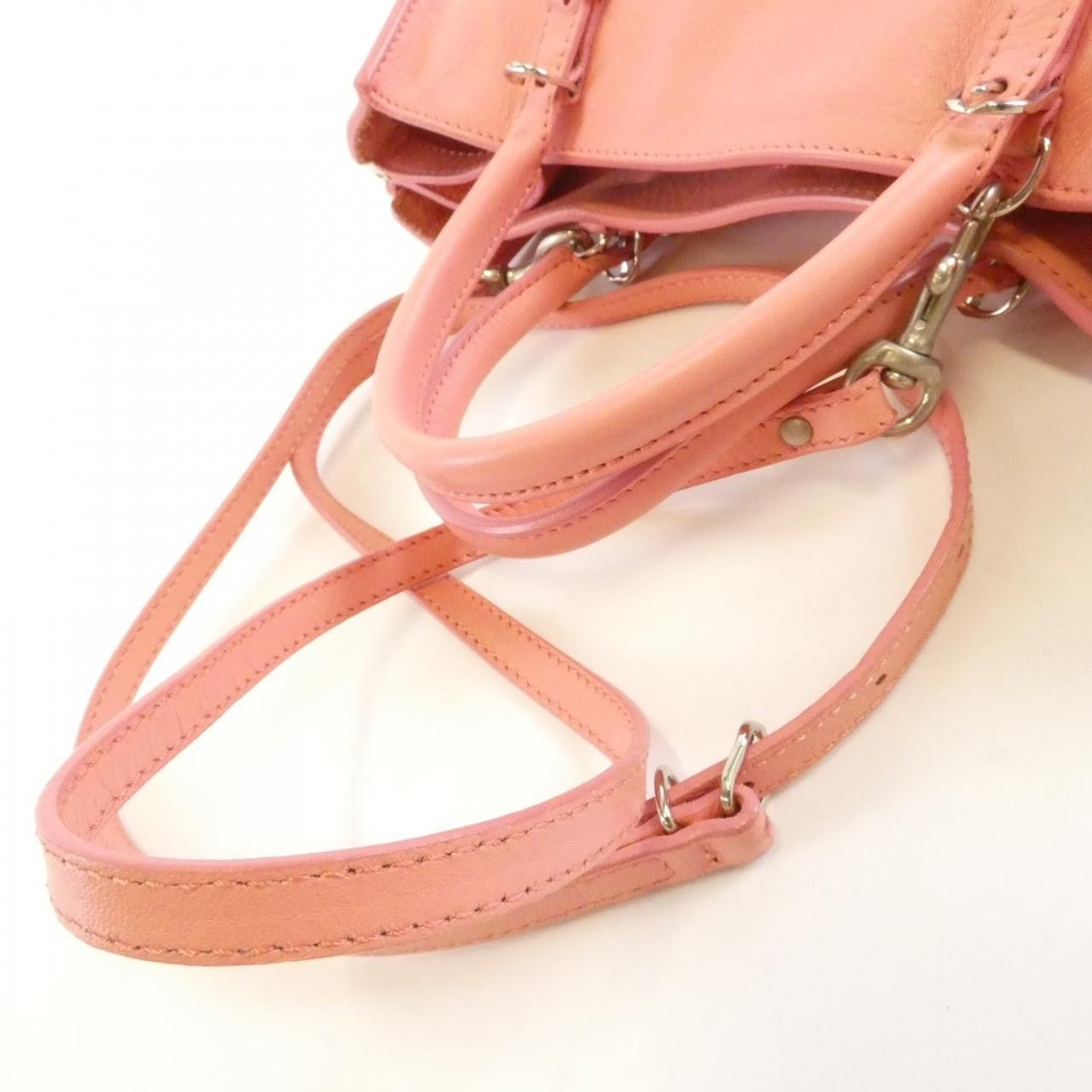 Balenciaga Balenciaga Balenciaga MINI PAPIER A4 Calf Bag Leather Crossbody Bag 305572DBC6N DUTY FREE for USA Size ONE SIZE - 6 Thumbnail