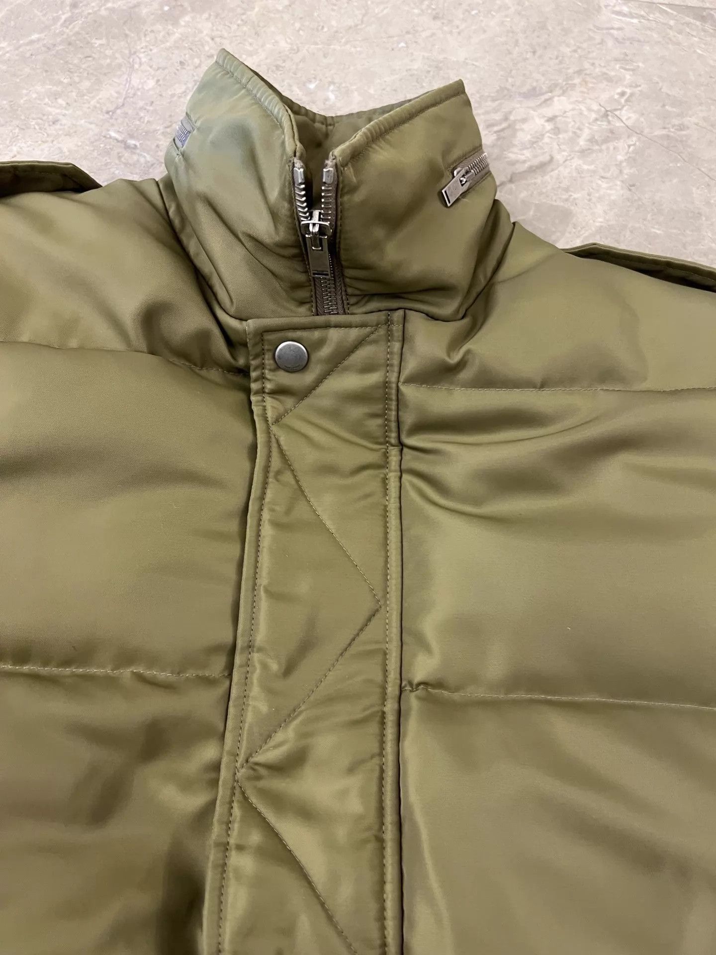 Saint Laurent Paris Green Puffer Jacket with High Collar - Size M Size US M / EU 48-50 / 2 - 5 Thumbnail