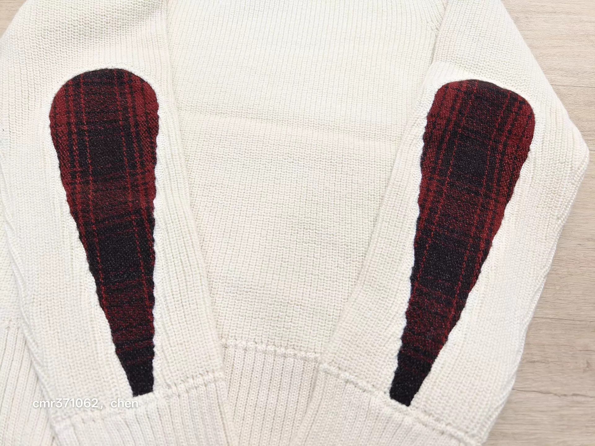 Visvim White Crewneck Sweater with Plaid Elbow Patches Size S Size US S / EU 44-46 / 1 - 3 Thumbnail