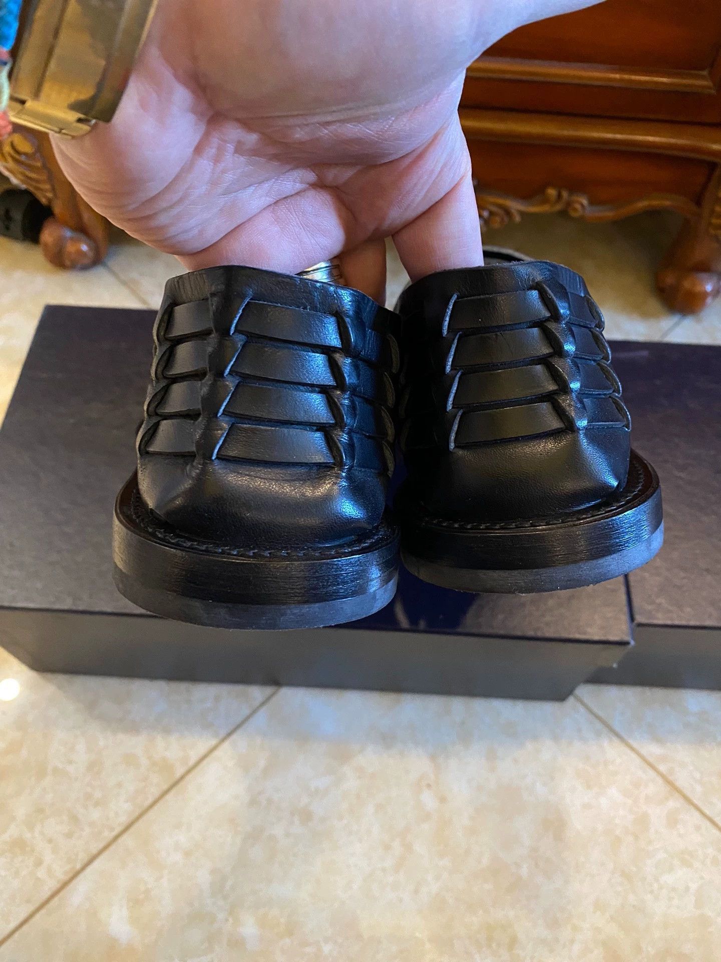 Ralph Lauren Black Woven Leather Sandals Size US 7 / EU 40 - 6 Thumbnail
