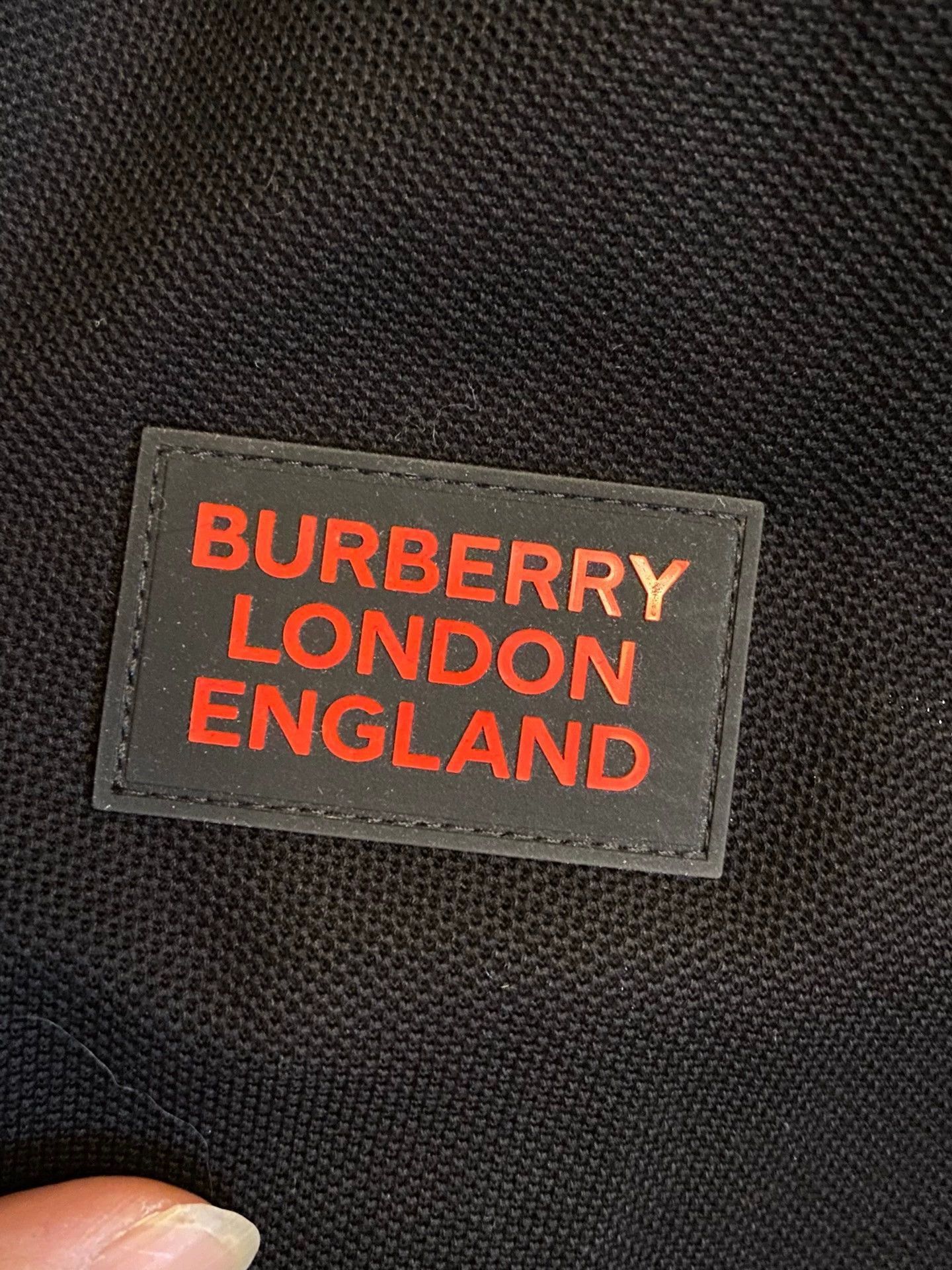 Burberry Black Polo Shirt with Red Trim - Size M Size US M / EU 48-50 / 2 - 3 Thumbnail
