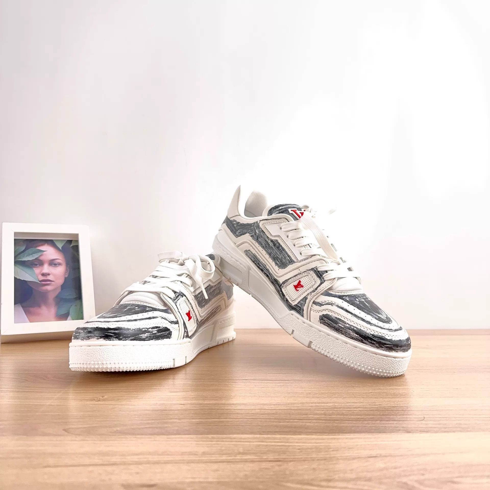 Louis Vuitton Multi-Color Low-Top Sneakers Size US 7.5 / EU 40-41 - 6 Thumbnail
