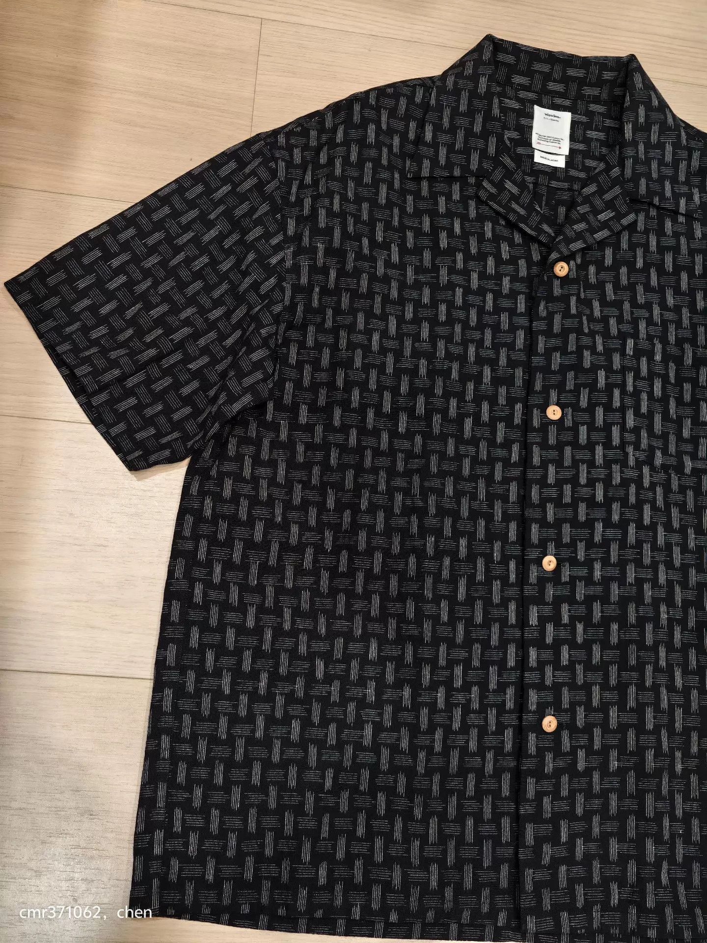 Visvim Black Patterned Short-Sleeve Button-Up Shirt Size US L / EU 52-54 / 3 - 2 Thumbnail