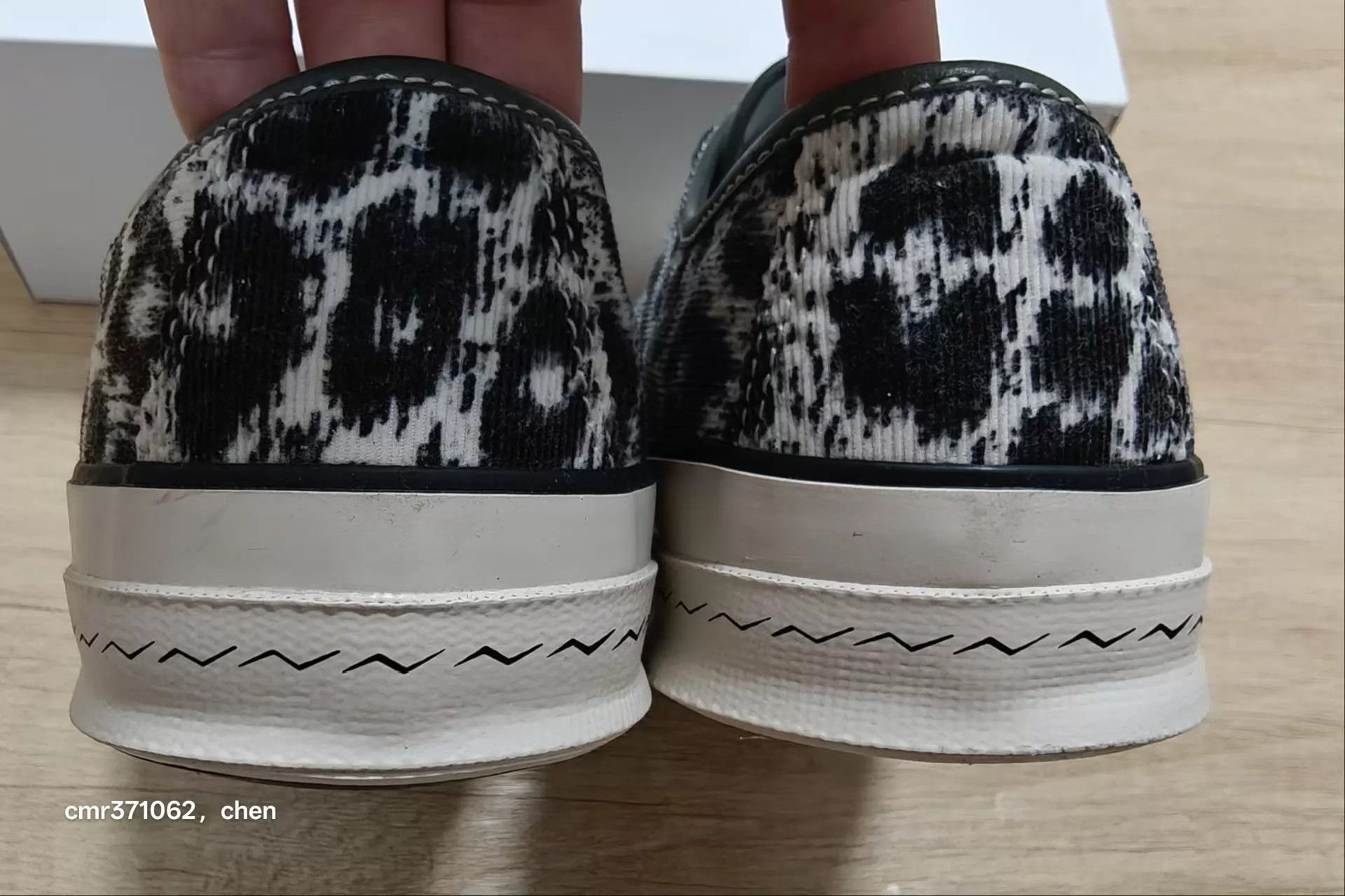 Visvim Gray Low-Top Sneakers with Animal Print Size 11 Size US 11 / EU 44 - 5 Thumbnail