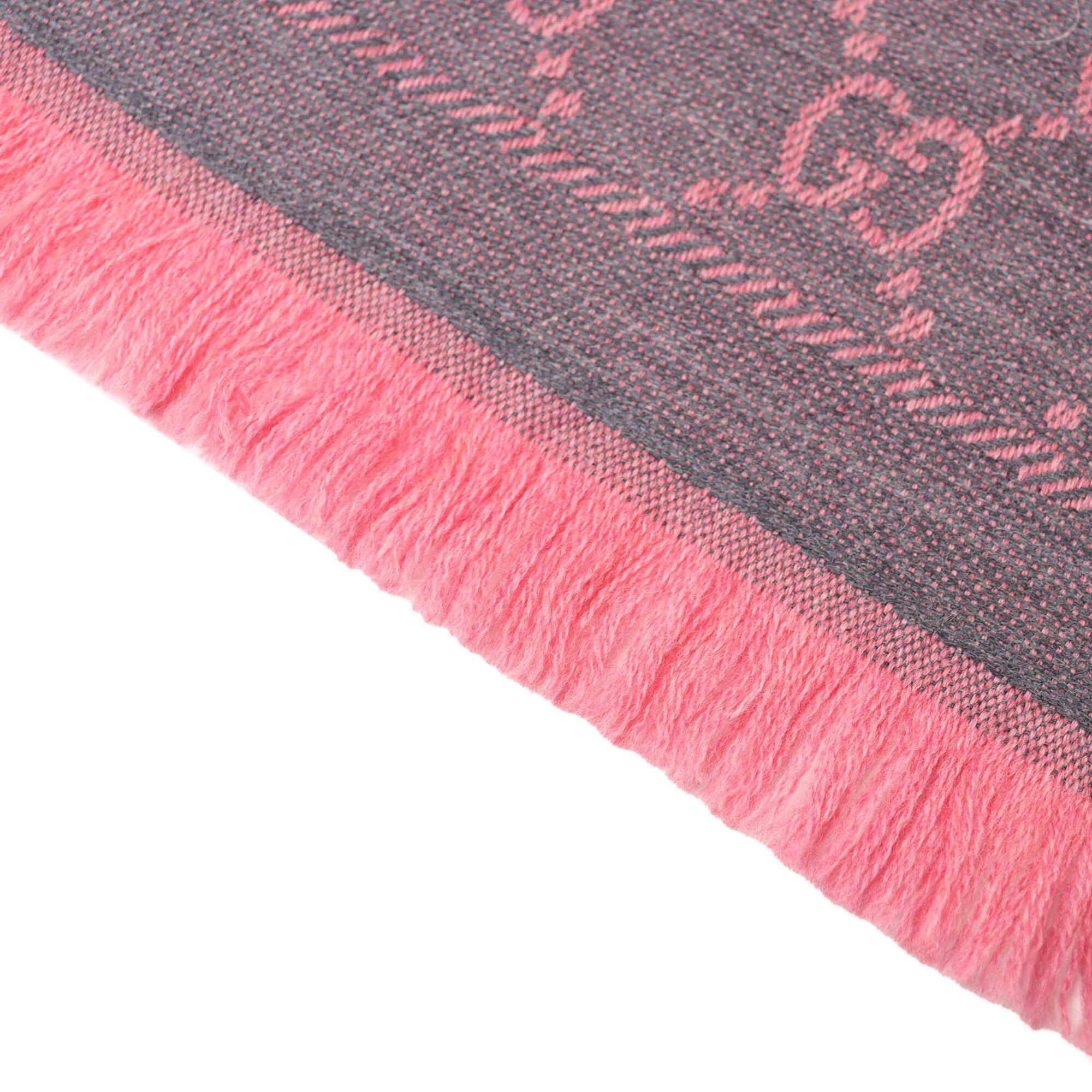 Gucci GUCCI 133483 GG Wool Scarf/Shawl, Rose Pink, Mini Fringe, with Box, Made in Italy, Women's. Size ONE SIZE - 6 Thumbnail
