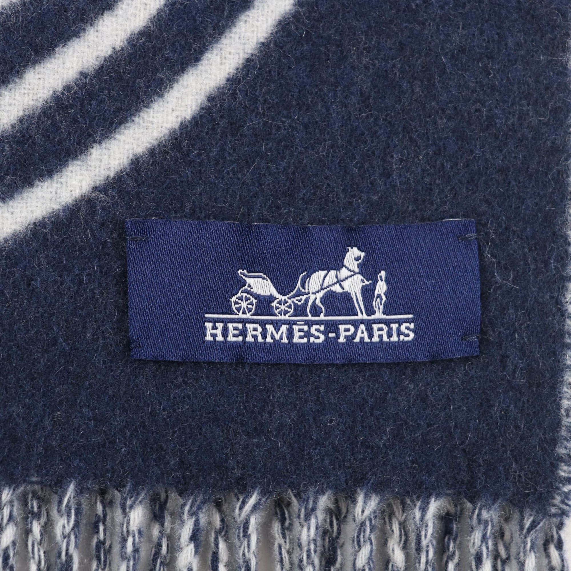 Hermes HERMES Casaque Vague 100% Cashmere Fringed Scarf, Navy and White, with Box, Made in England, Women's Size ONE SIZE - 6 Thumbnail