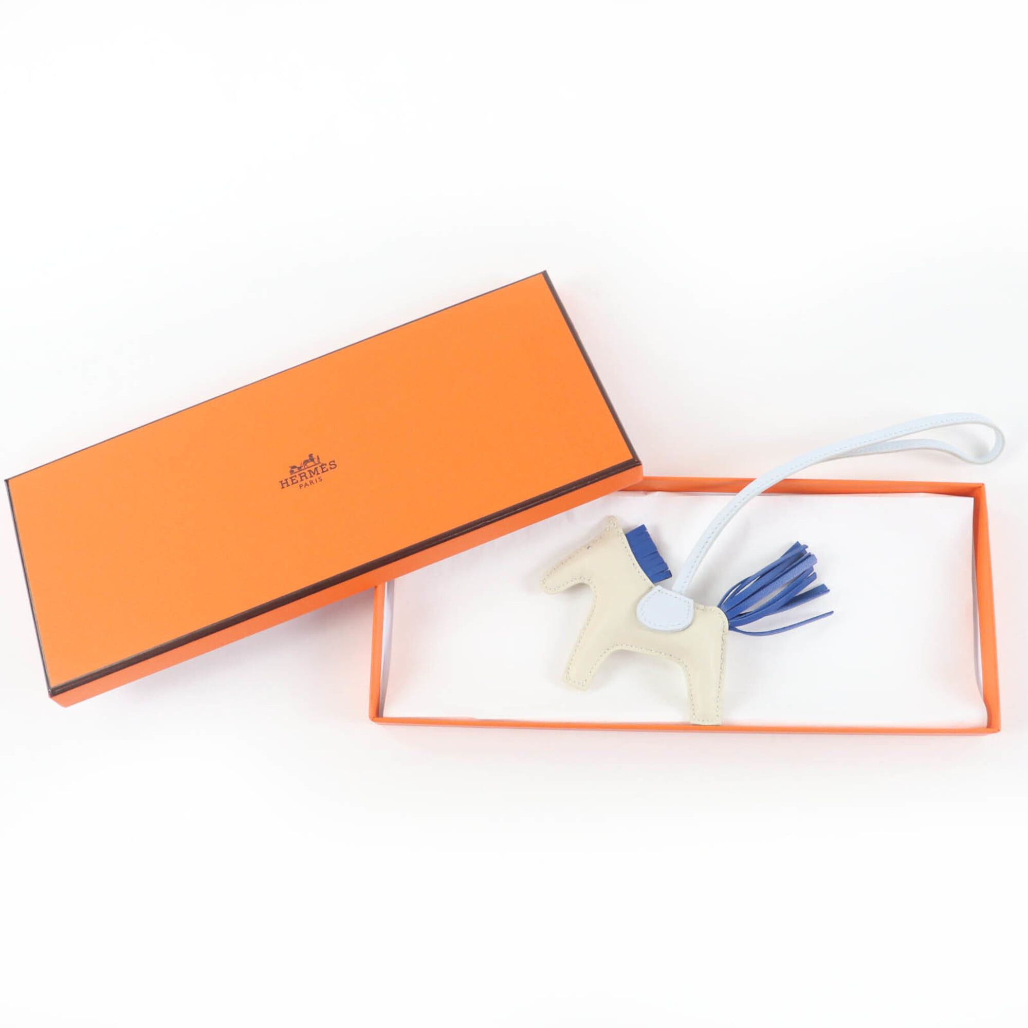 Hermes HERMES Rodeo Charm PM, 2024 model, Agneau Milo, Bleu France, Brume, Craie, Bag Charm, W stamp, with box, Made in Women's. Size ONE SIZE - 2 Thumbnail