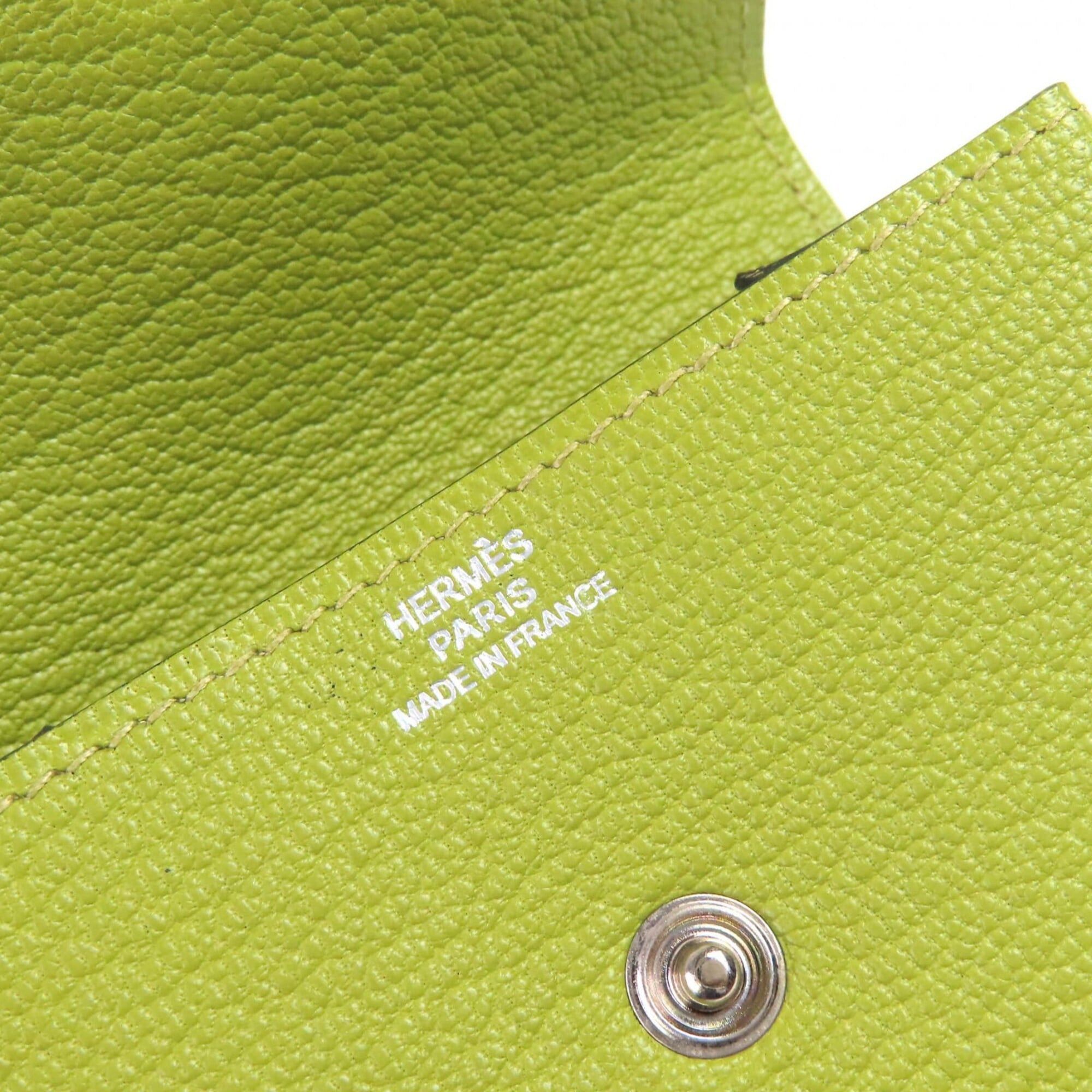 Hermes HERMES Le Vingt-Quatre 24 Chevre leather wallet in Vert Anise (anise green) with silver hardware and a Sellier button. This is women's wallet/coin purse □K stamp (2007 production). It comes box made France. Size ONE SIZE - 7 Thumbnail
