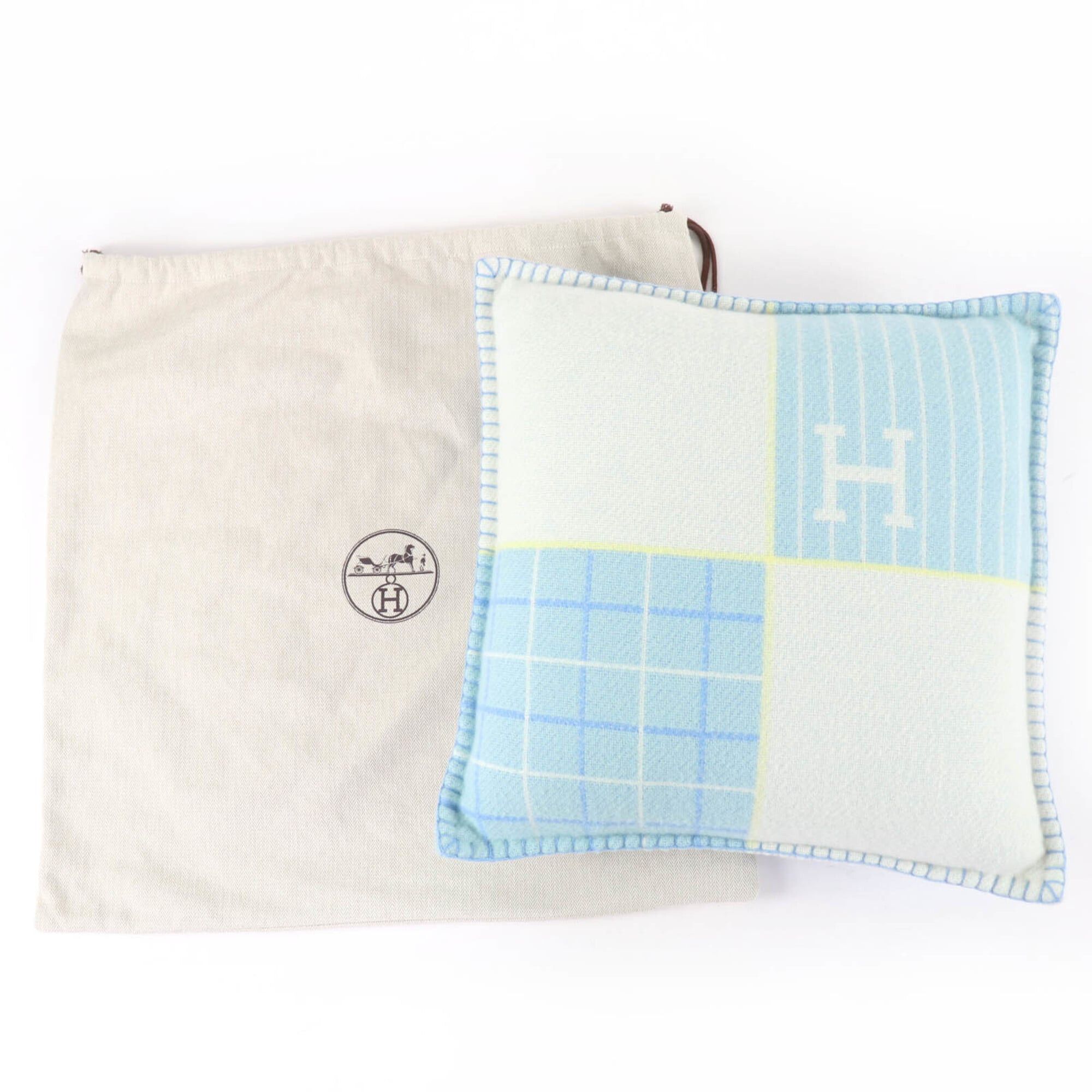 Hermes HERMES Avalon Cabriole Wool Cashmere Vert Aqua Current Model with Cushion and Dust Bag Made in England Authentic Women's Size ONE SIZE - 2 Thumbnail