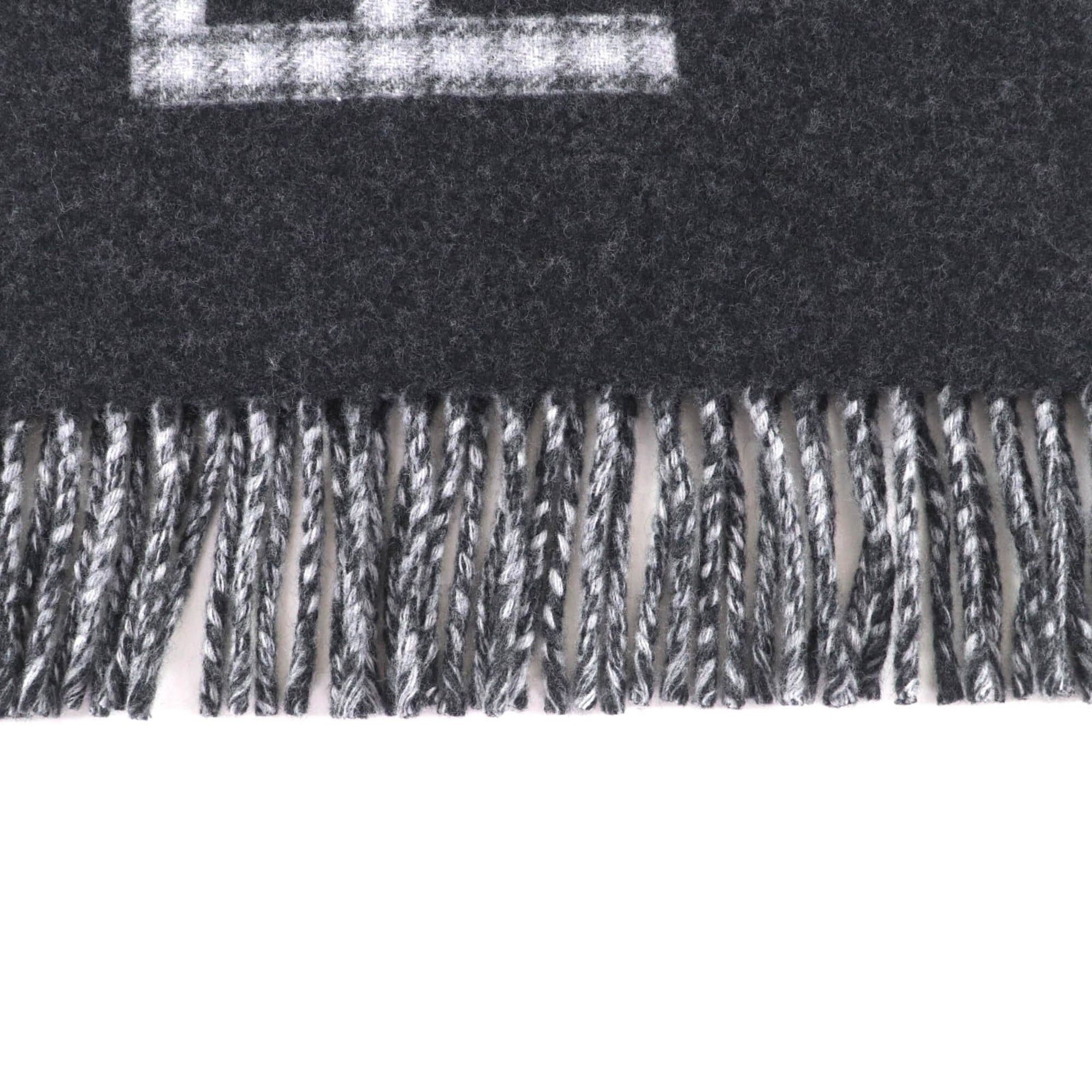 Fendi FENDI FXT334 Wool Cashmere Blend Logo Design Check Pattern Fringe Scarf Charcoal Gray TU Comes with Dust Bag Made in Italy Authentic Women's Size ONE SIZE - 5 Thumbnail