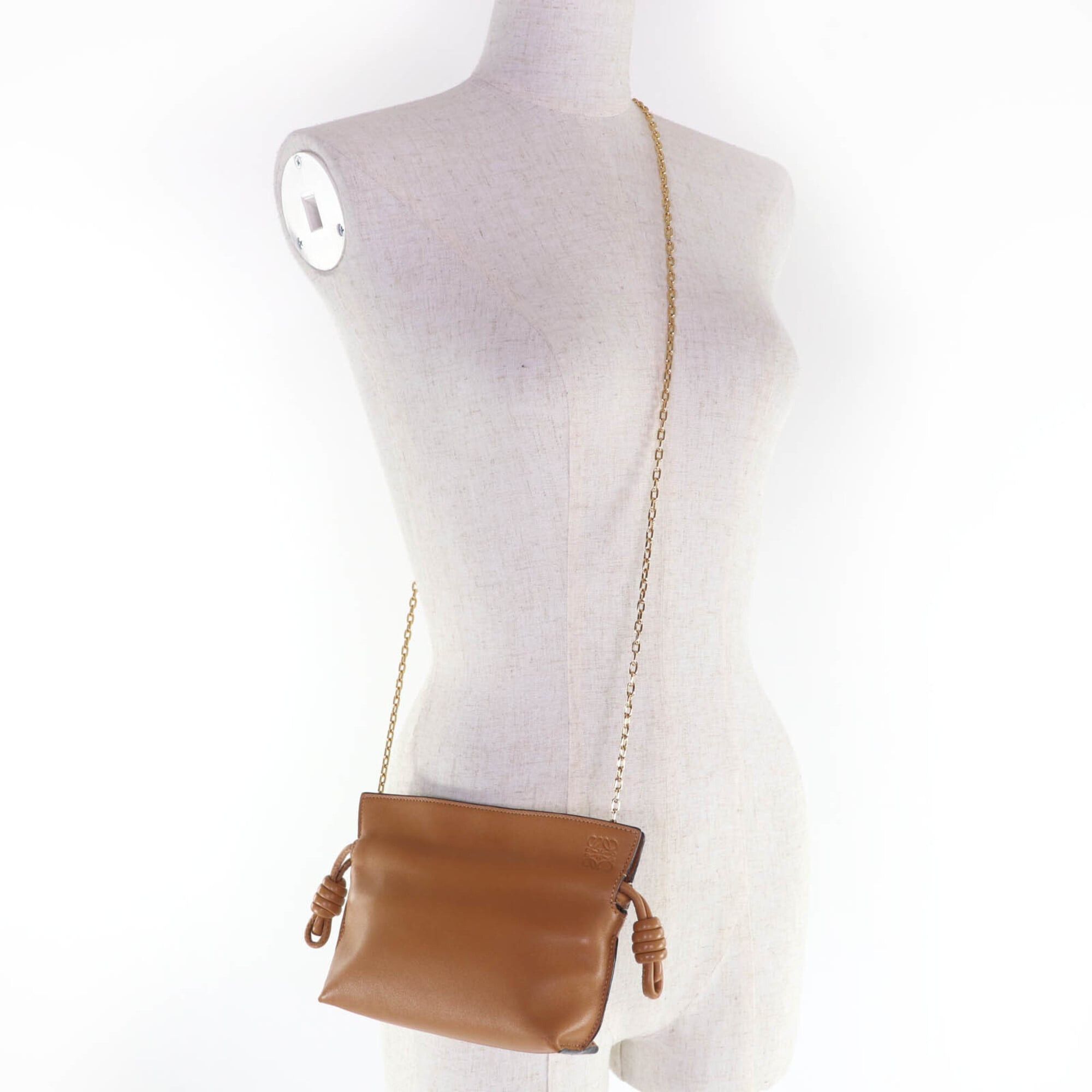 Loewe LOEWE A411FC6X01 Flamenco Clutch Nano Chain Shoulder Bag Leather Warm Desert Brown Made in Spain Women's Size ONE SIZE - 9 Thumbnail