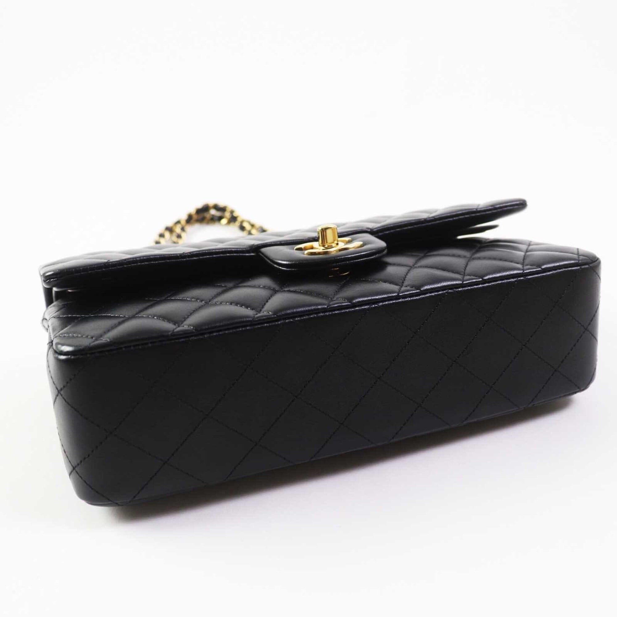 Chanel CHANEL A01112 Matelassé 25 Lambskin Shoulder Bag, Random Serial Number, Double Flap, Chain, Black with Gold Hardware, Comes Box and Dust Made in France, Women's. Size ONE SIZE - 7 Thumbnail
