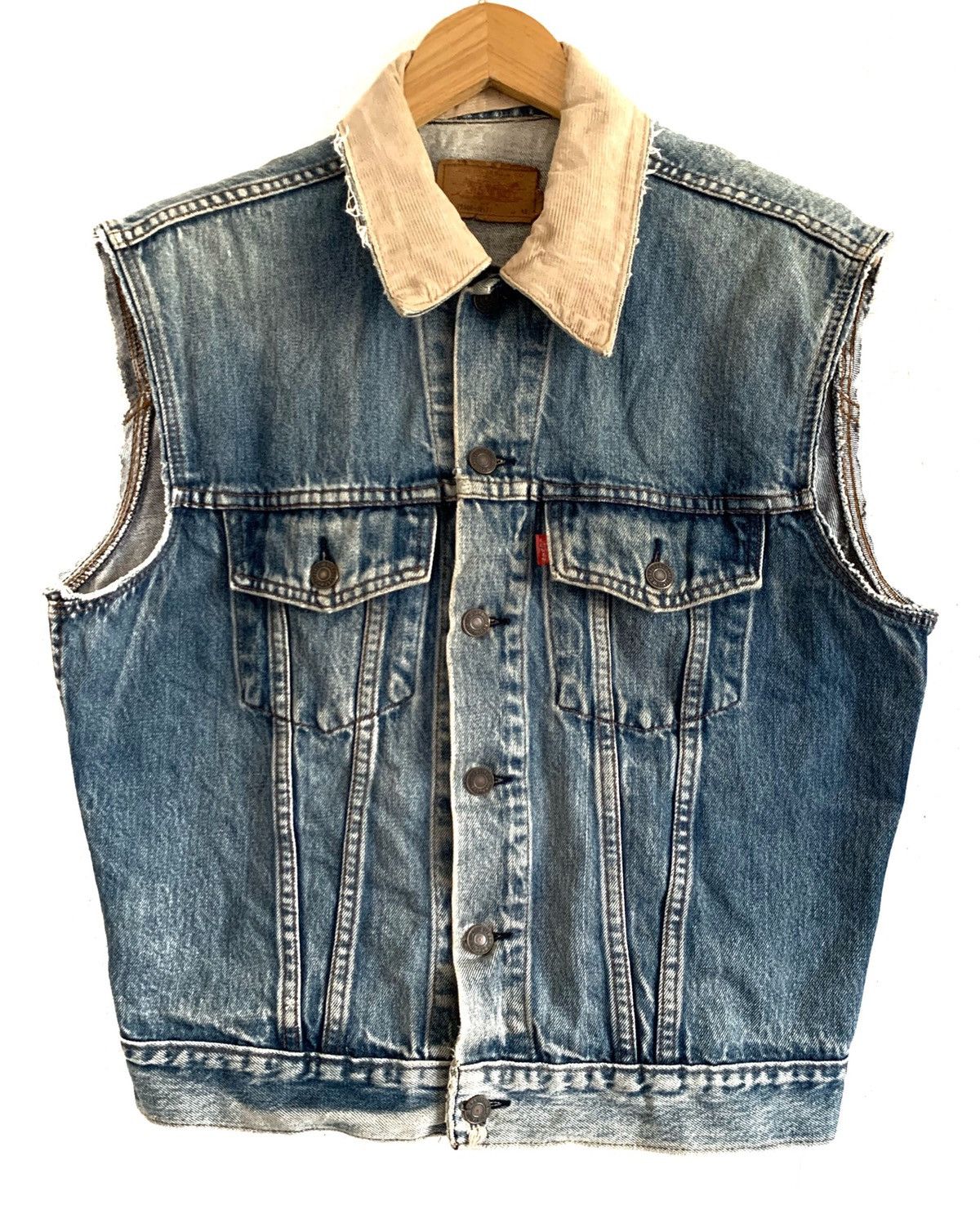 Levi's Men's Trucker Tank Top Jacket