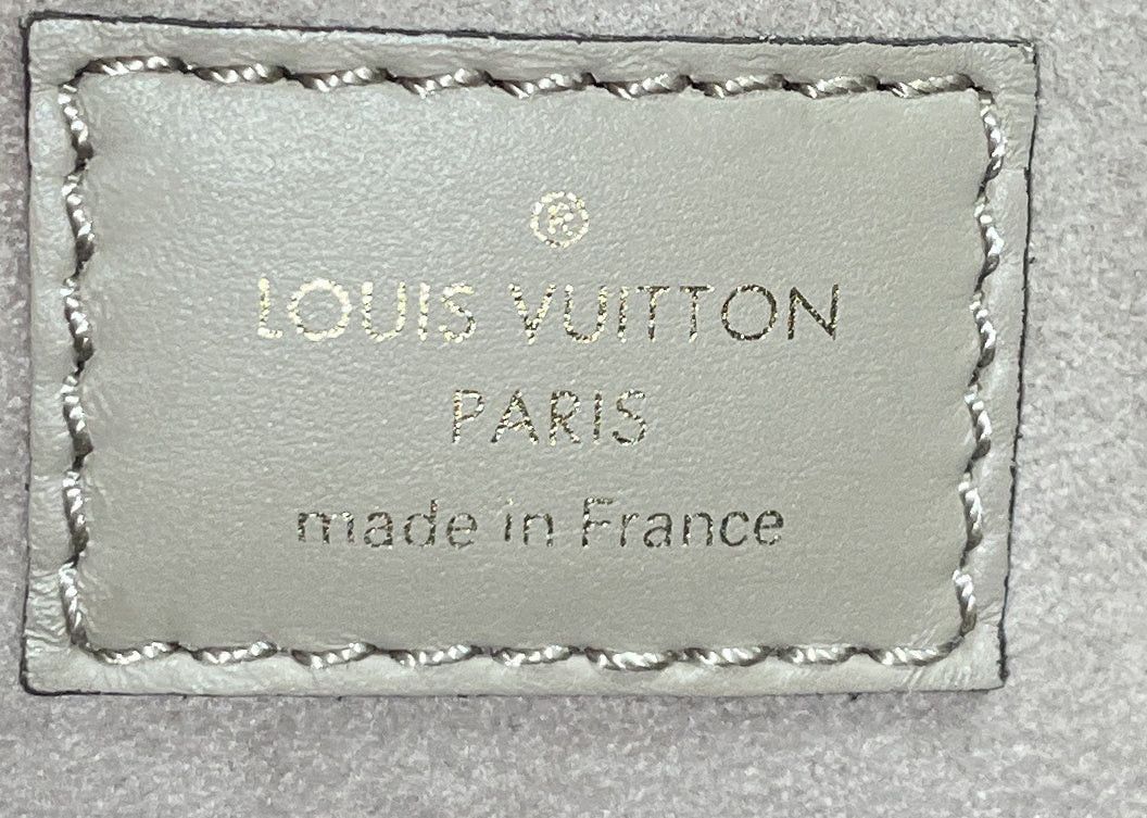 Louis Vuitton NeoNoe Handbag Size ONE SIZE - 8 Thumbnail