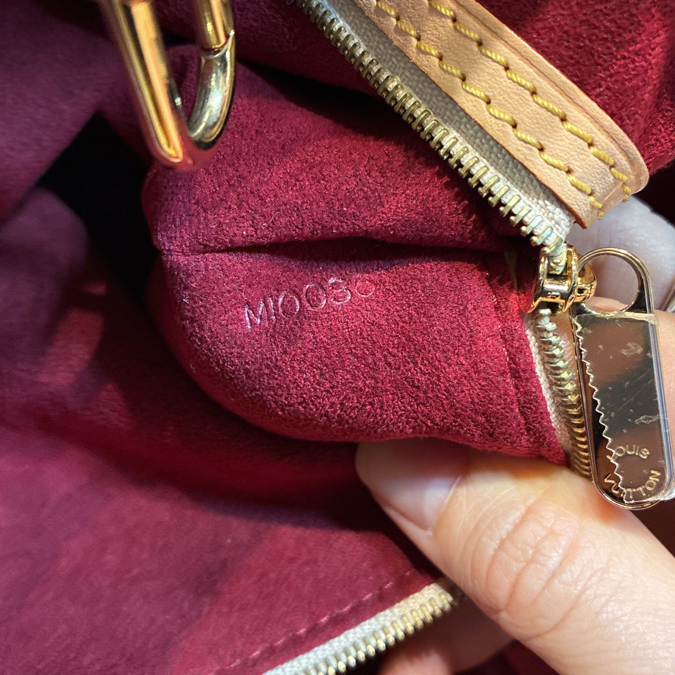Louis Vuitton Aurelia Handbag Size ONE SIZE - 8 Thumbnail