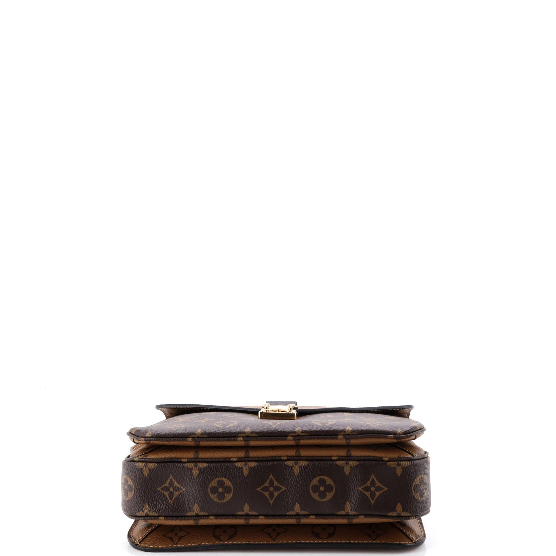 Louis Vuitton Pochette Metis Size ONE SIZE - 4 Thumbnail