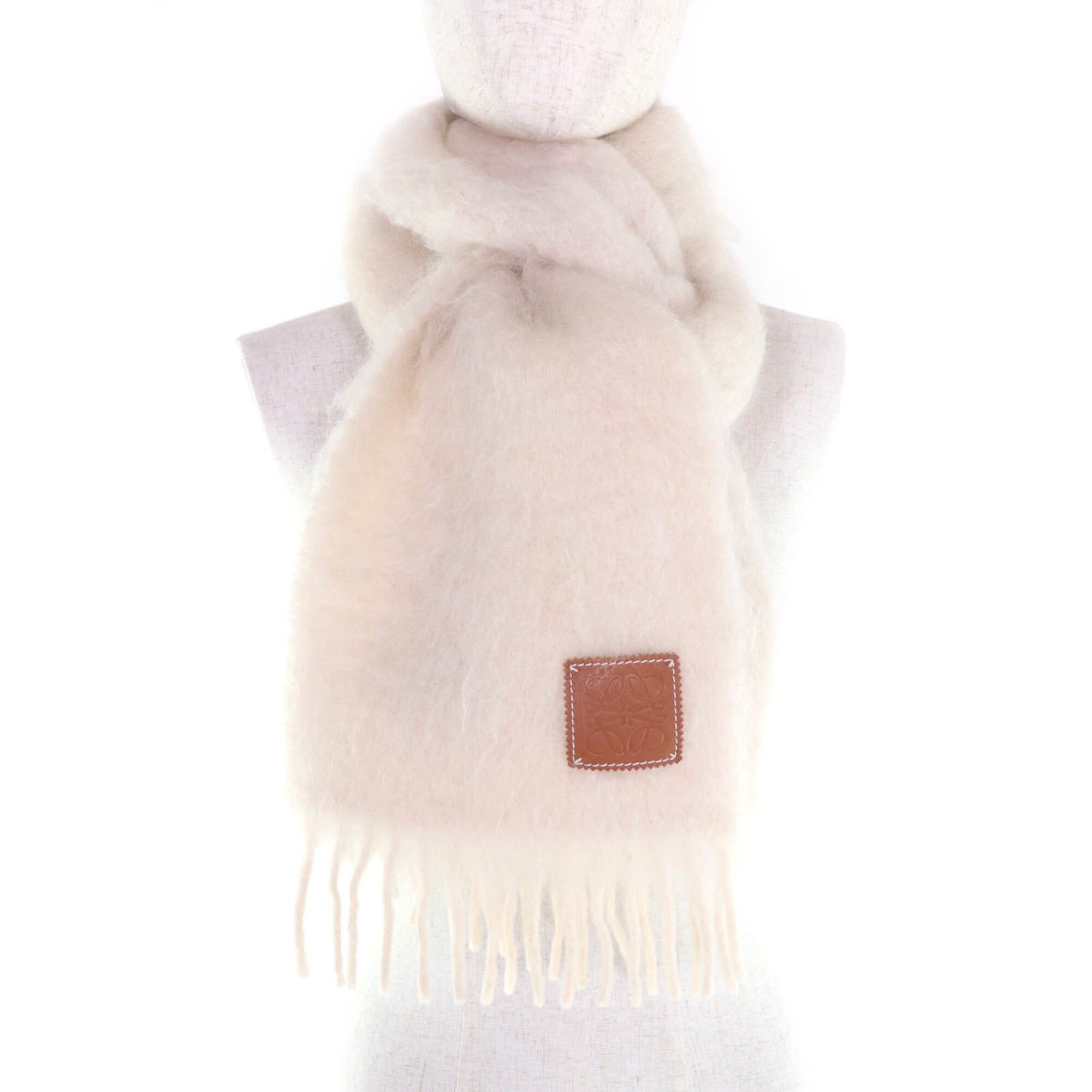 Loewe LOEWE 28003861 Mohair and Wool Blend Scarf with Anagram Leather Patch, Fringe, Ivory, Made in Spain, Authentic, Women's Size ONE SIZE - 3 Thumbnail