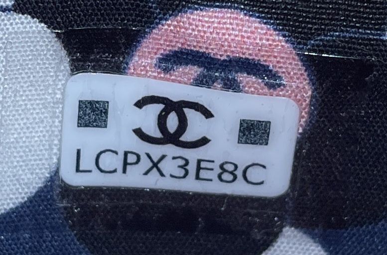 Chanel CC Enamel Zip Coin Purse Size ONE SIZE - 7 Thumbnail
