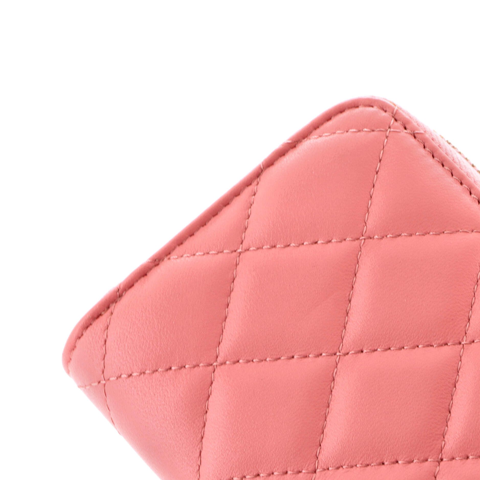 Chanel CC Enamel Zip Coin Purse Size ONE SIZE - 6 Thumbnail