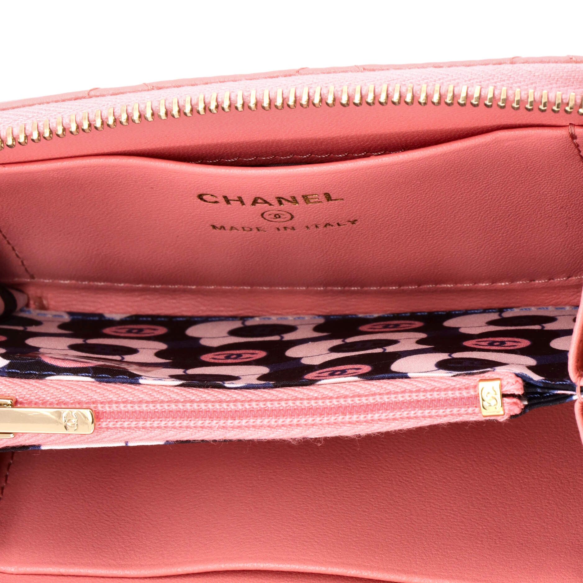 Chanel CC Enamel Zip Coin Purse Size ONE SIZE - 5 Thumbnail