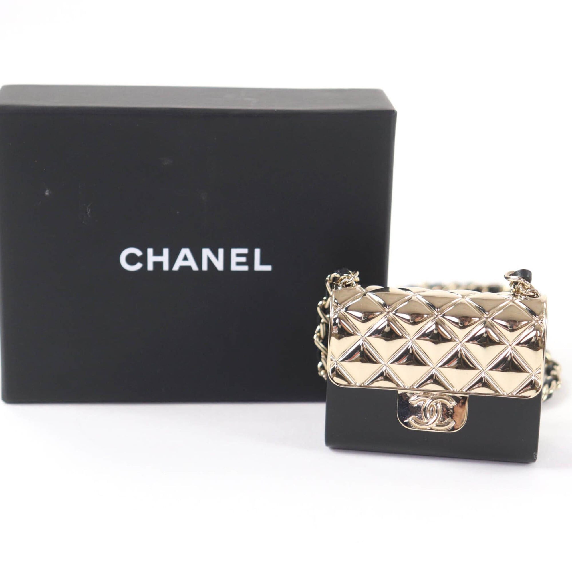 Chanel CHANEL B22P Matelassé Bag Motif Coco Mark Pill Case Leather Chain Necklace Black Gold Made in Italy Women's Size ONE SIZE - 2 Thumbnail