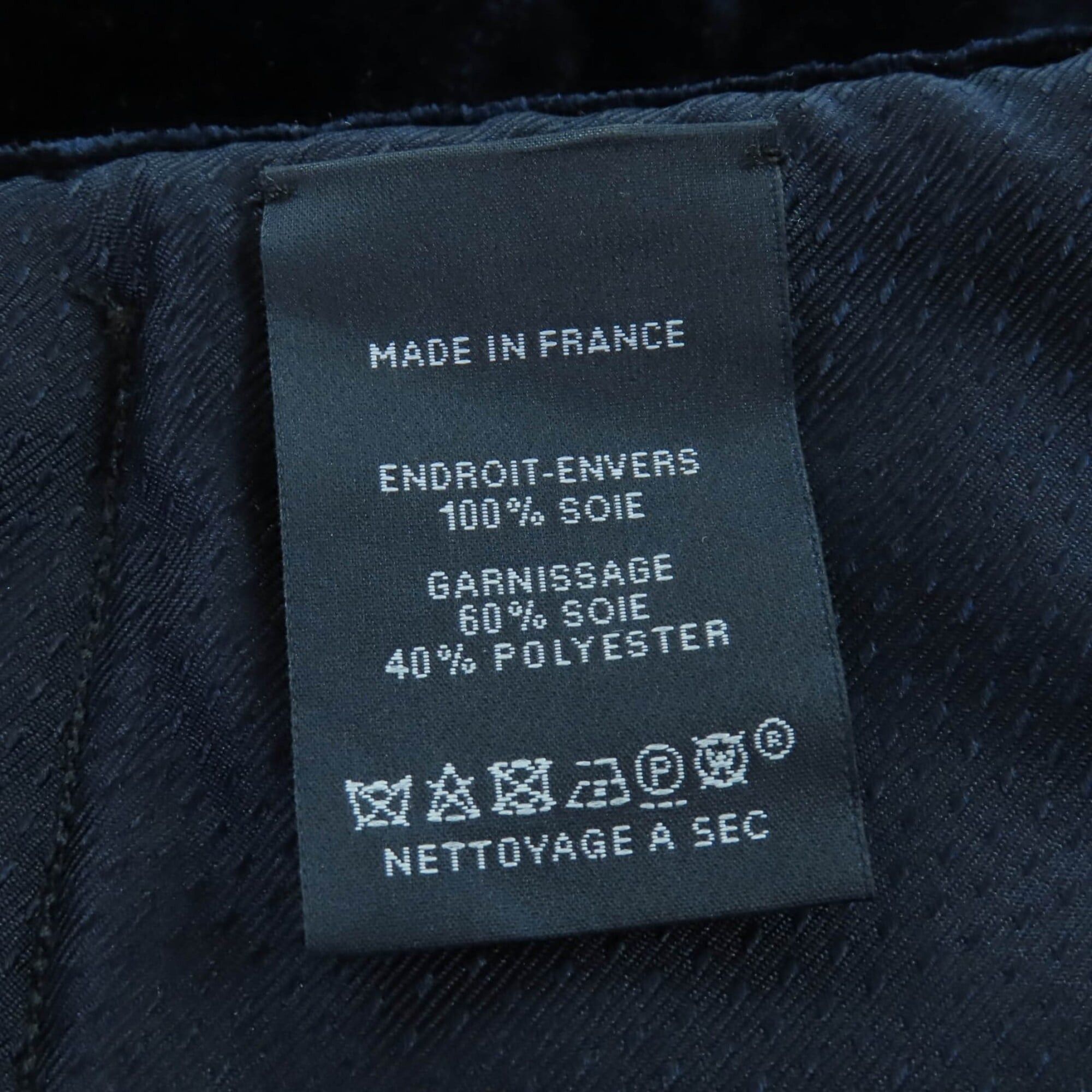 Hermes HERMES 100% Silk Logo Quilted Padded Large Shawl Scarf, Navy, Made in France, Women's Size ONE SIZE - 5 Thumbnail