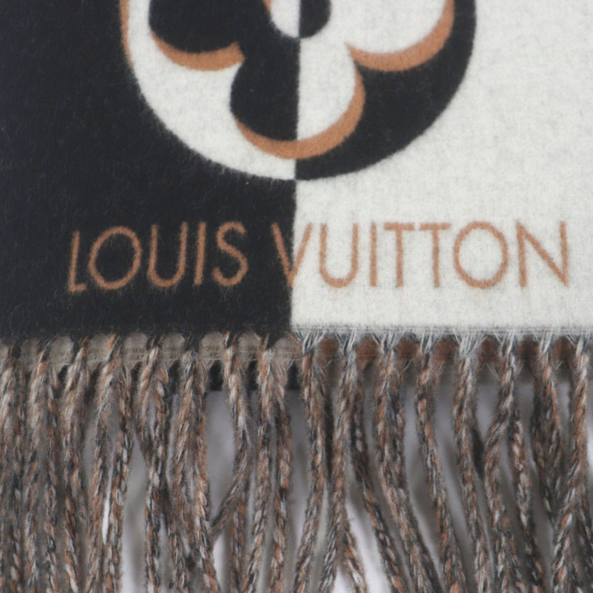 Louis Vuitton LOUIS VUITTON (Louis Vuitton) 2024 model M90806 Duo Infinity Wool Cashmere Fringe Scarf, Noir (Black), Made in Italy, Authentic, Men's. Size ONE SIZE - 6 Thumbnail