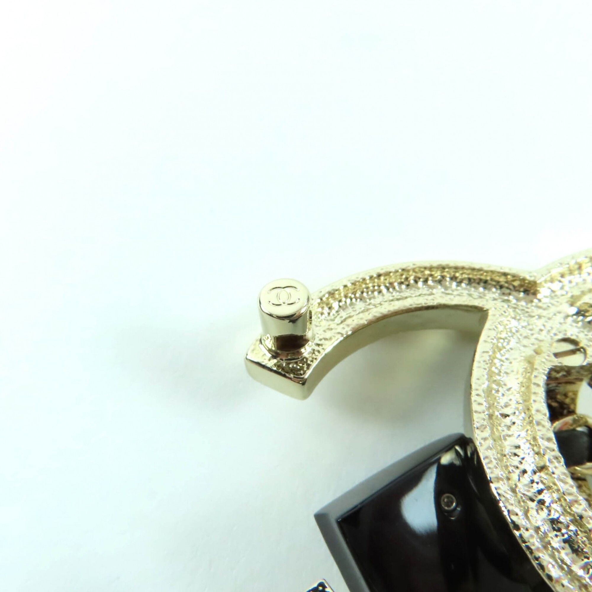 Chanel CHANEL B23C Coco Mark Bag Brooch Gold Black with Box and Dust Made in Italy Women's Size ONE SIZE - 7 Thumbnail