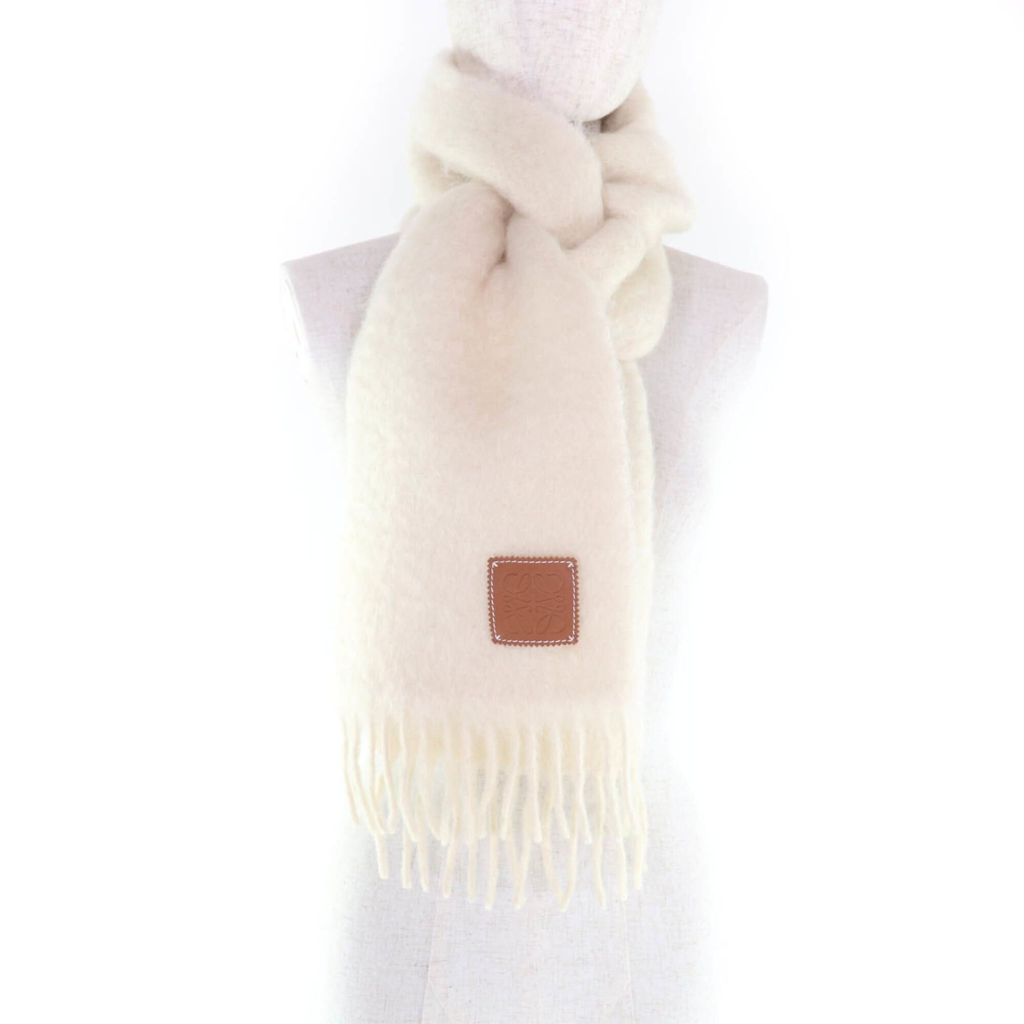 Loewe LOEWE A-28003861 Mohair and Wool Blend Scarf with Leather Anagram Patch Fringe, Ivory, Made in Spain, Authentic, Women's Size ONE SIZE - 3 Thumbnail