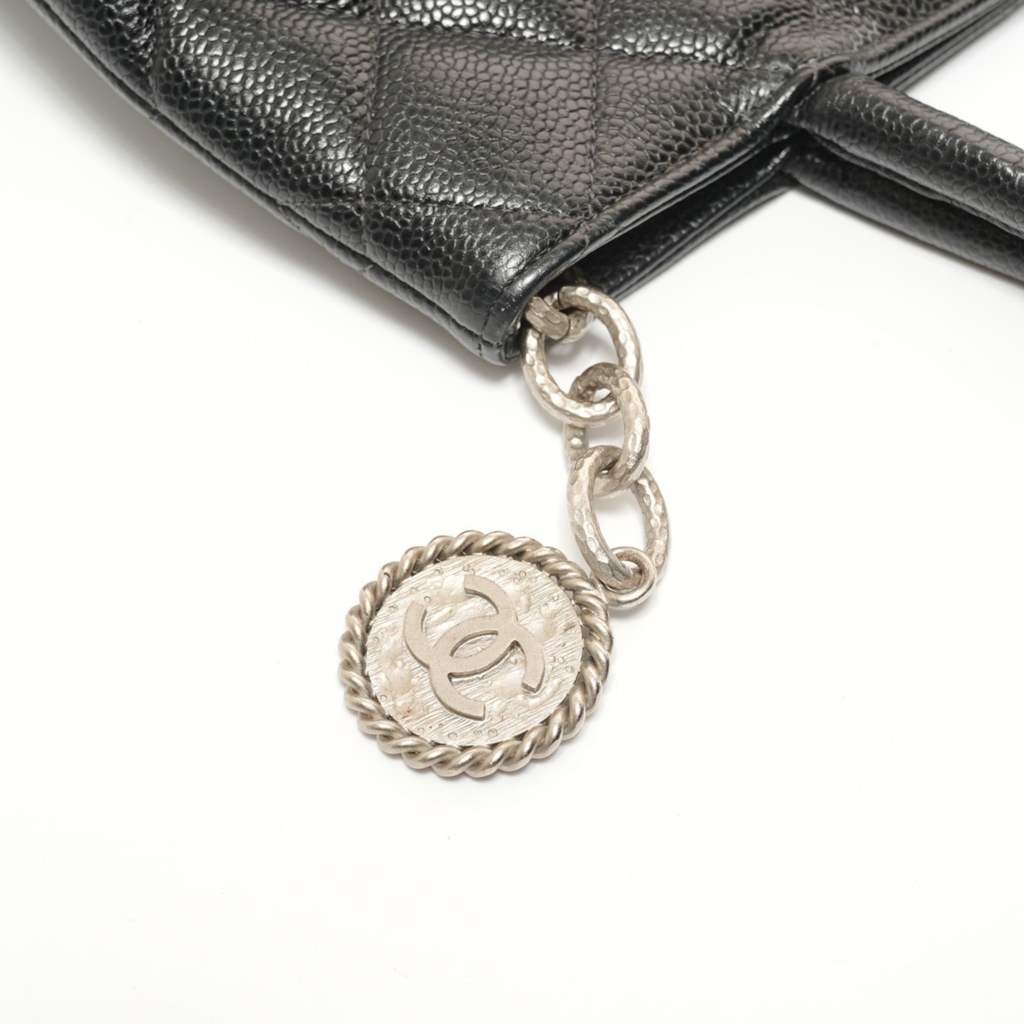 Chanel Chanel Reissue Tote Bag, Coco Mark Medallion, Caviar Leather, Black Size ONE SIZE - 13 Thumbnail