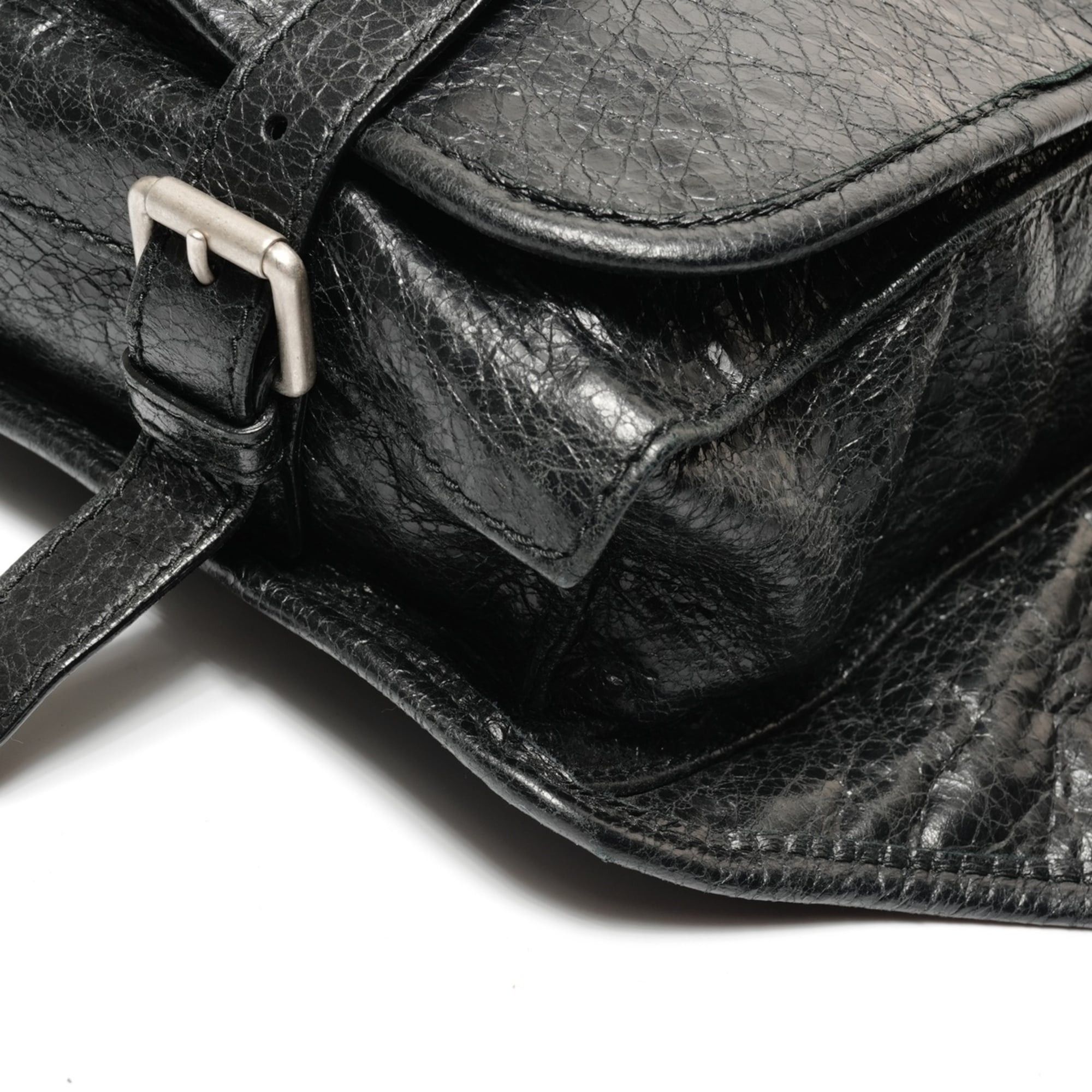 Balenciaga Balenciaga body bag, wrinkled finish, shoulder black. Size ONE SIZE - 6 Thumbnail