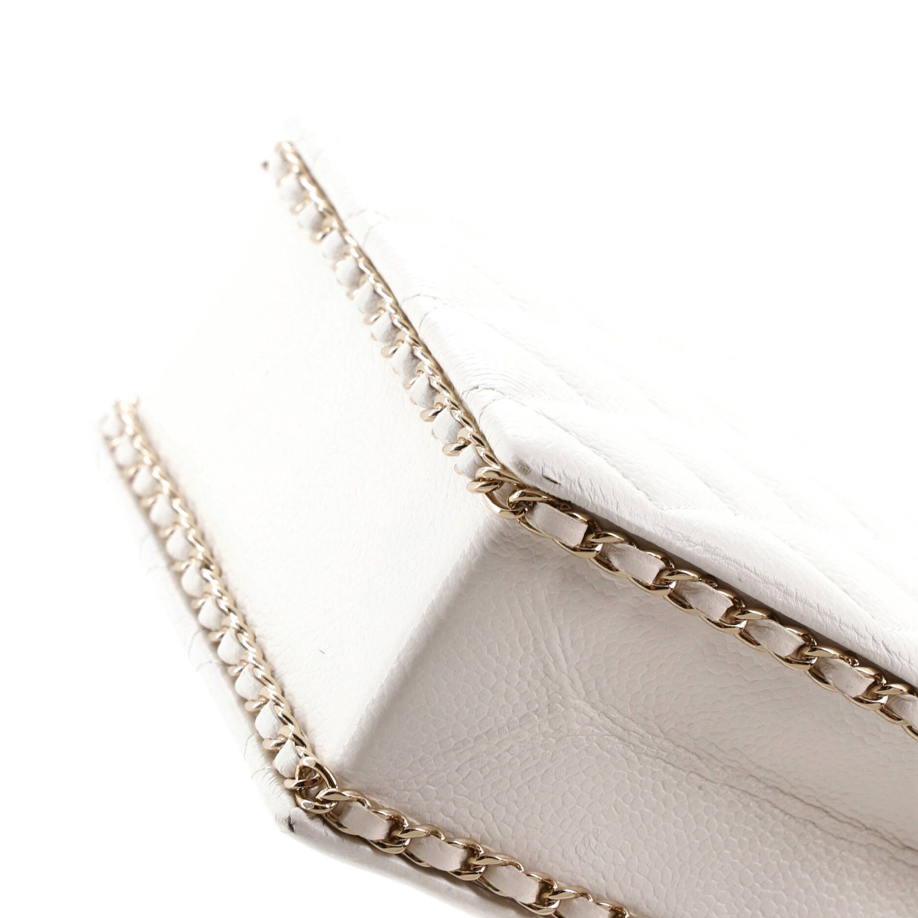 Chanel Chain Around Cut Out Handle Evening Tote Size ONE SIZE - 6 Thumbnail