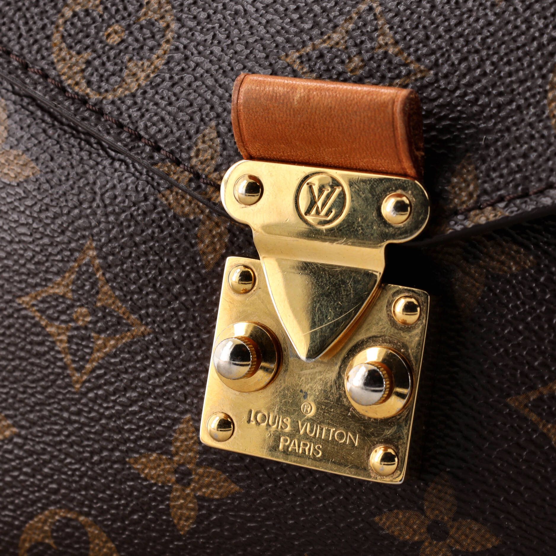 Louis Vuitton Pochette Metis Size ONE SIZE - 7 Thumbnail